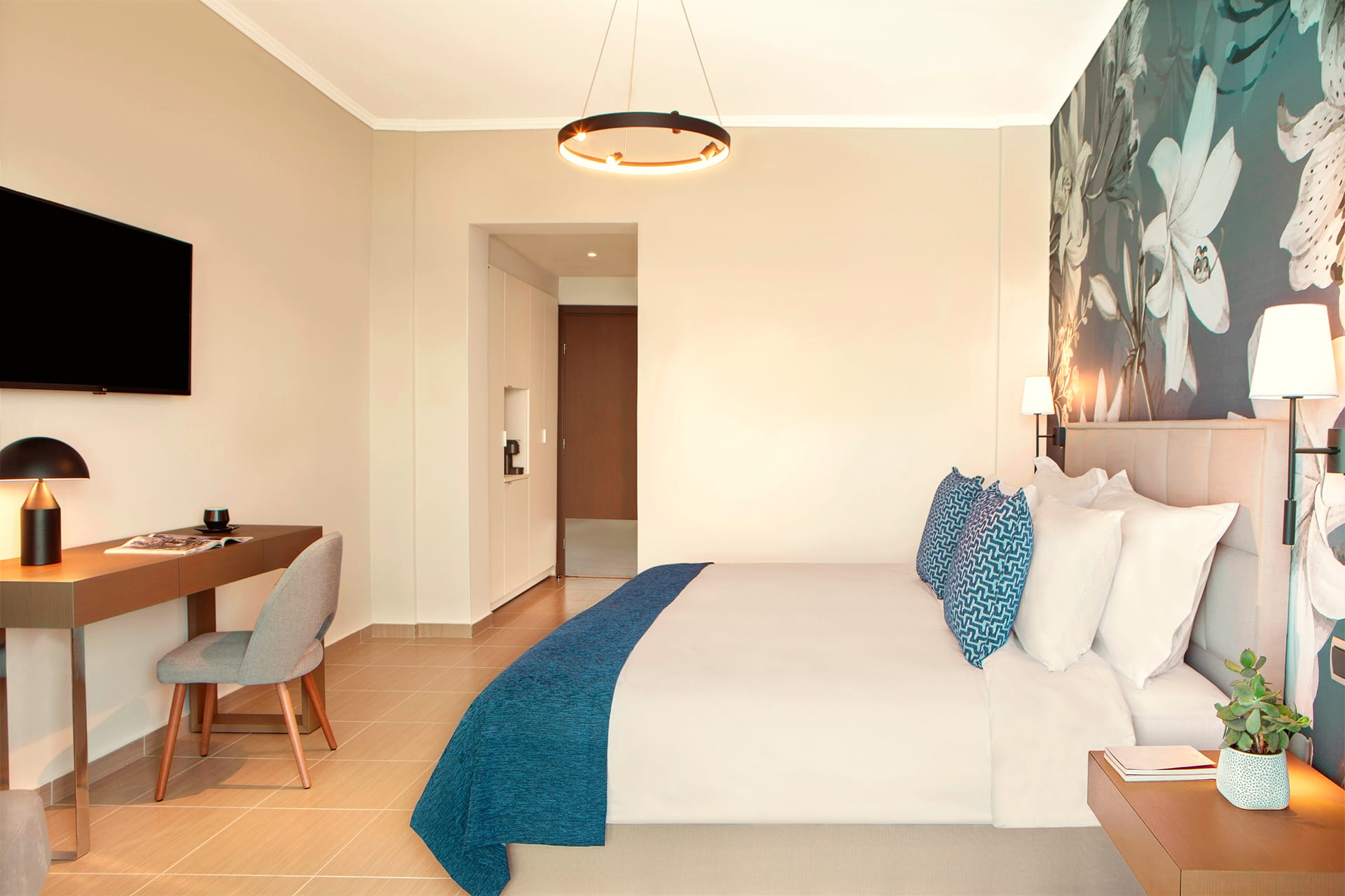 Deluxe Double Room Sharing Pool
