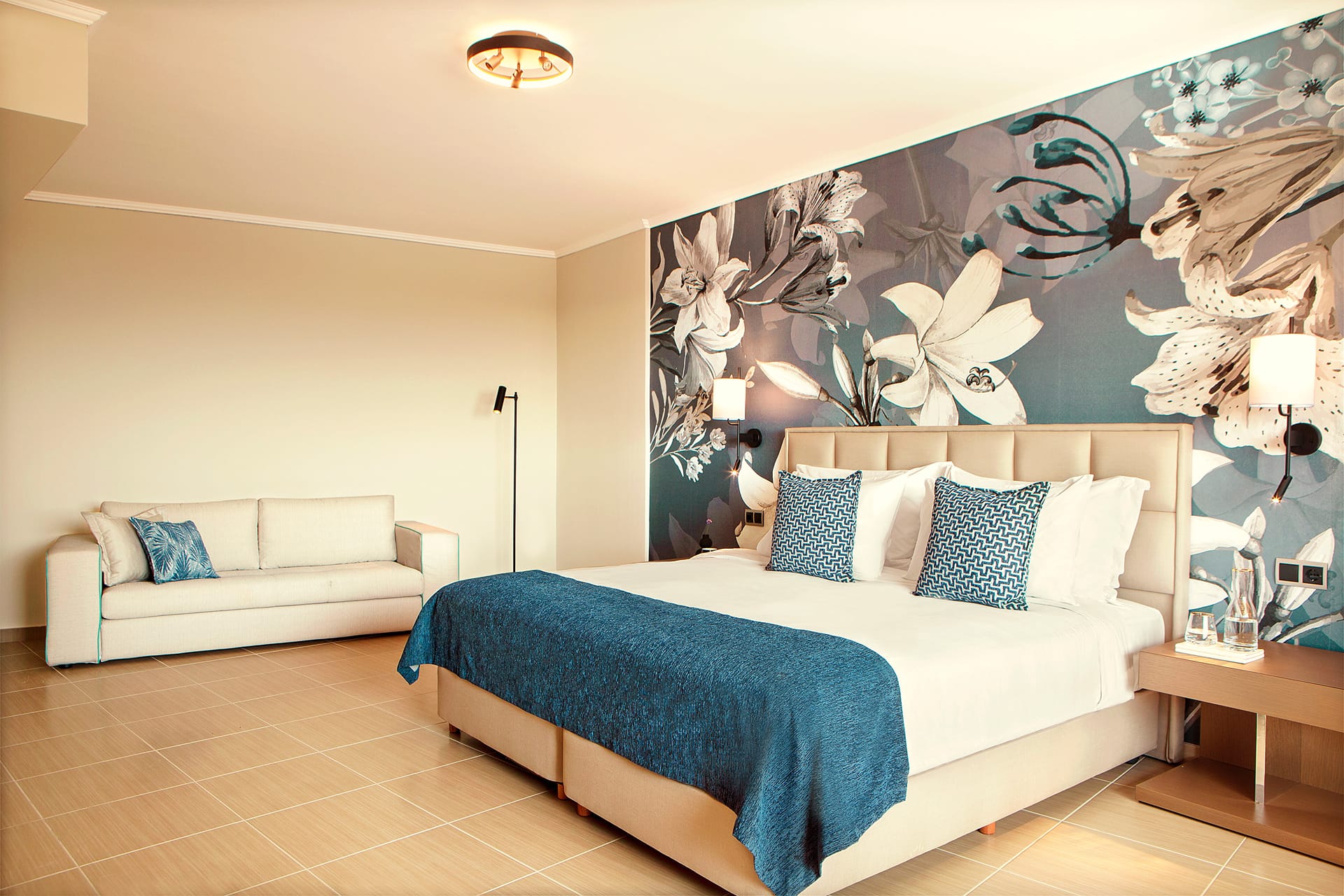 Deluxe Family Room