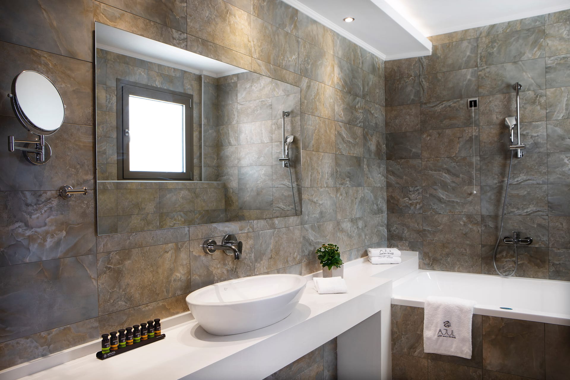 Prestige Bungalow Suite 1-Bedroom Private Pool