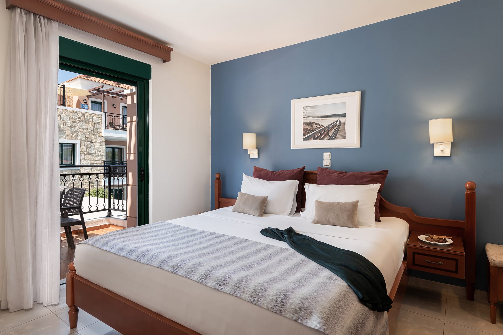 One Bedroom Apartment with Private Pool