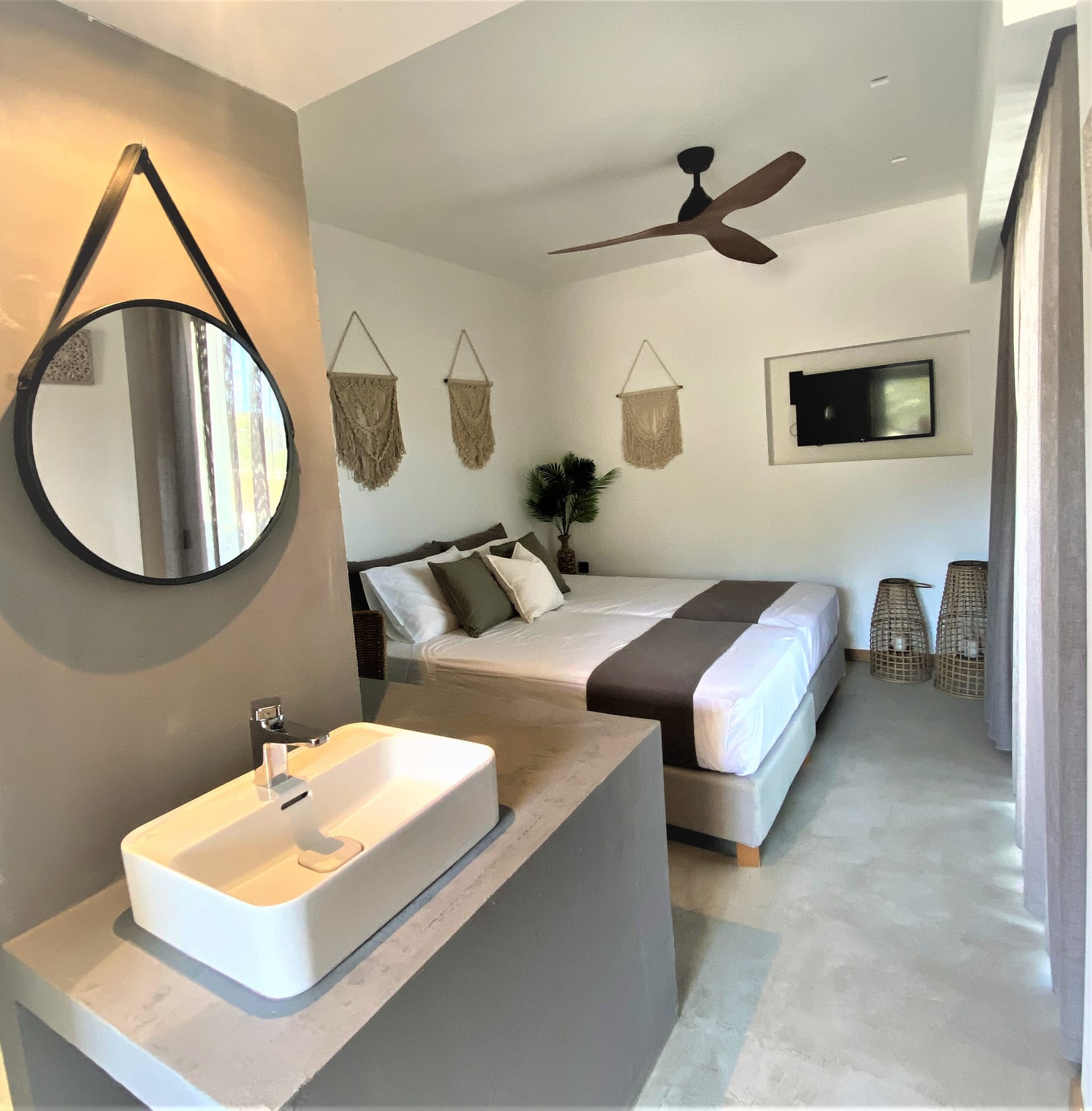 Superior Double Room with Garden View