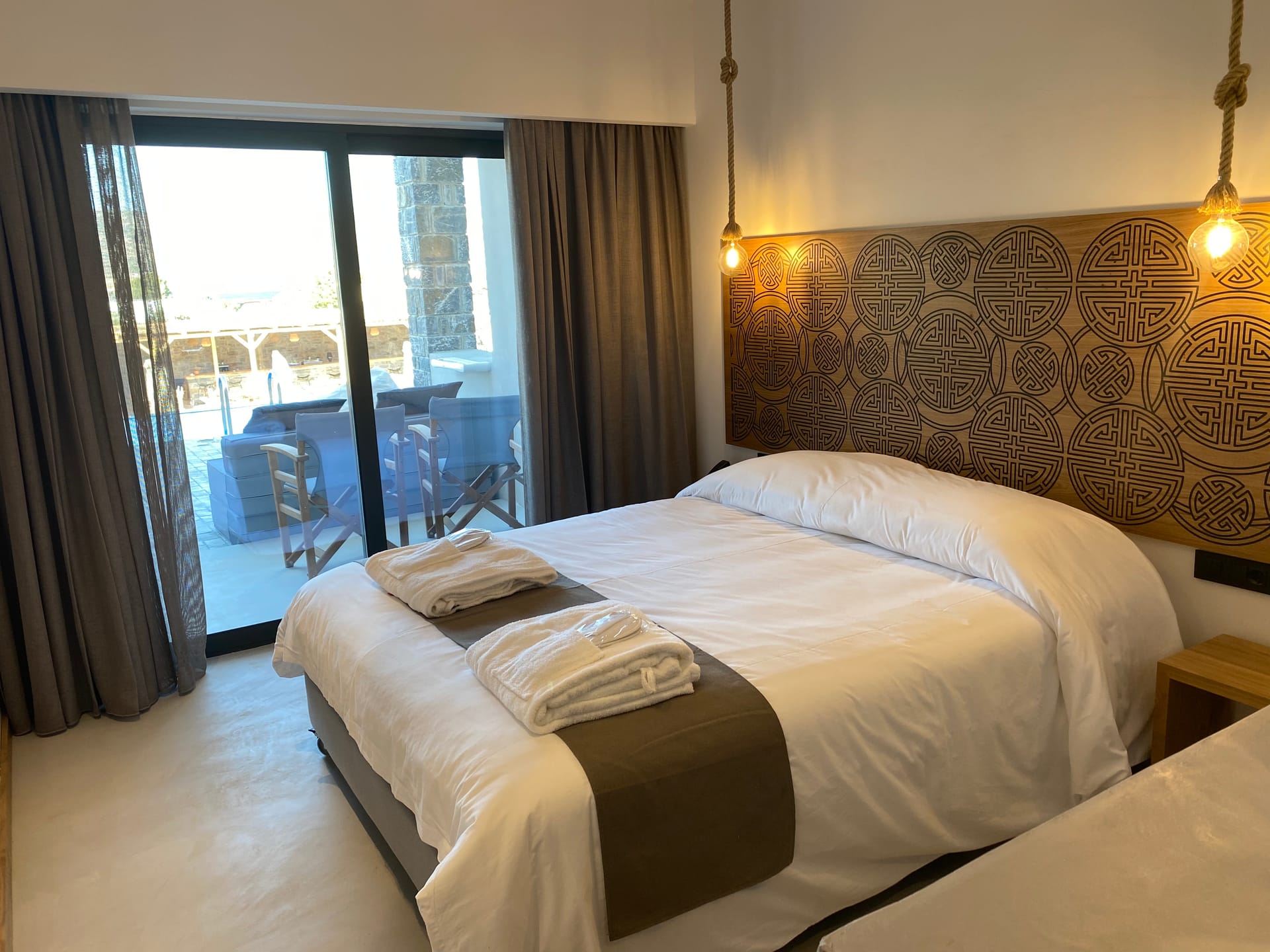 Superior Room with Shared Pool