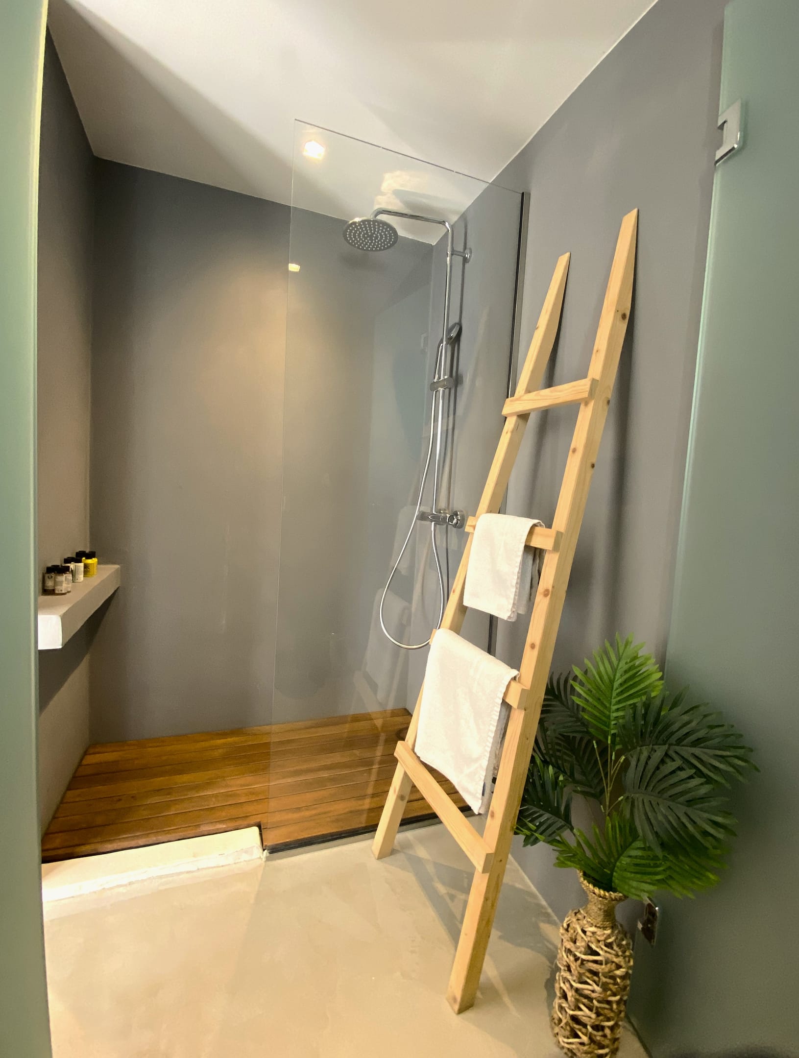 Superior Triple Room with Shared Pool