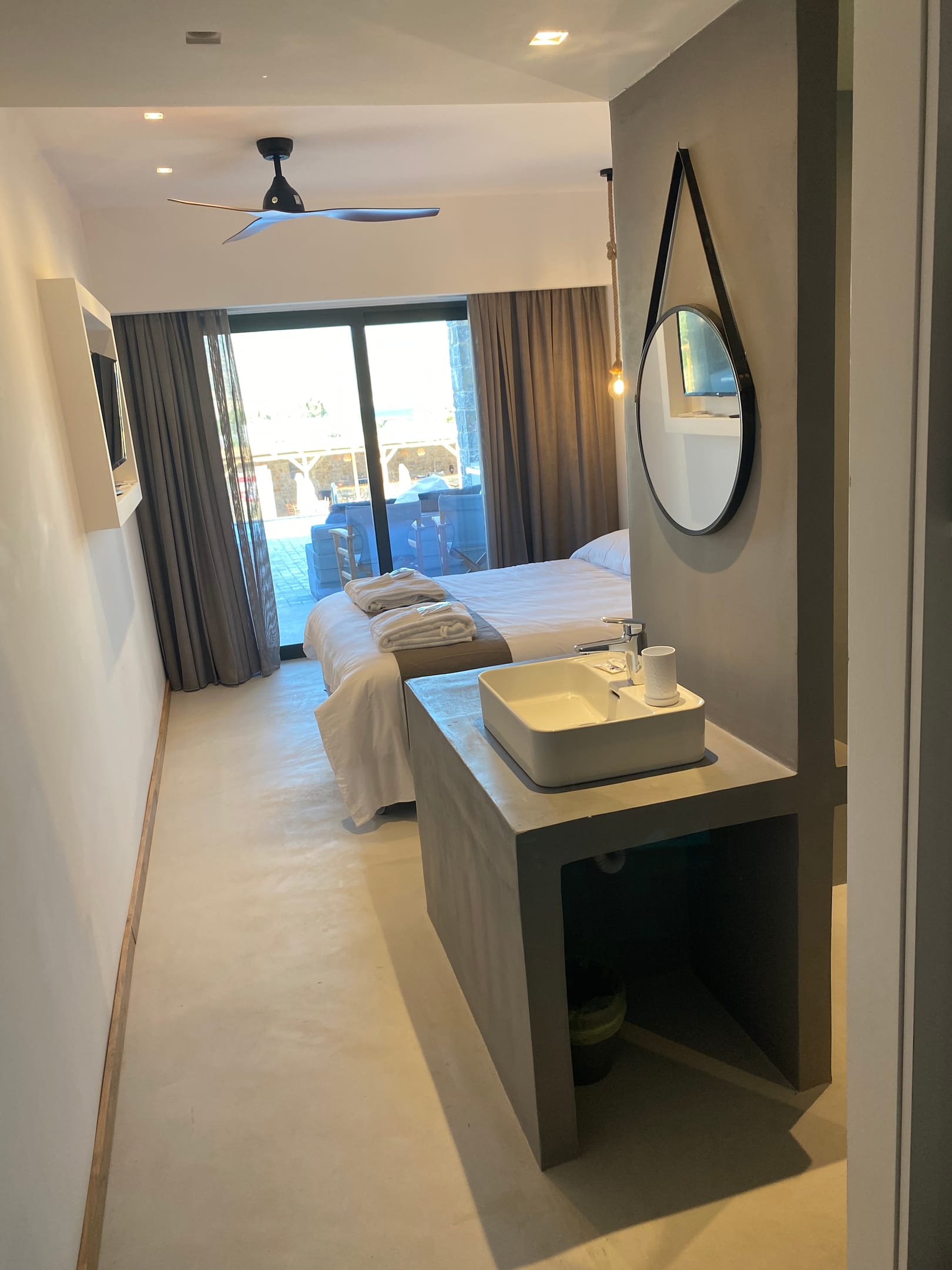 Superior Triple Room with Shared Pool