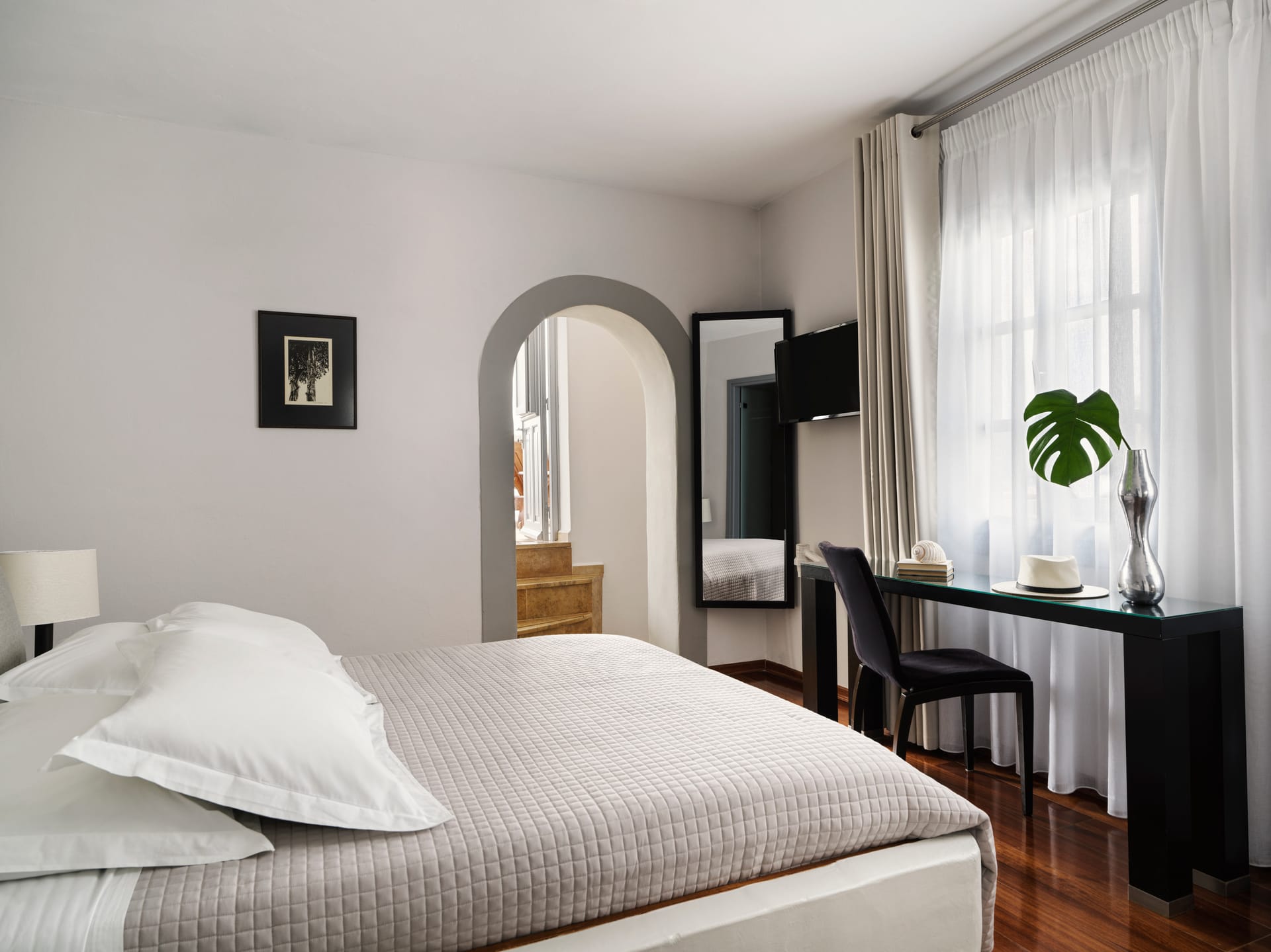 Petra Suite with Panoramic Sea View &amp; Private Terrace