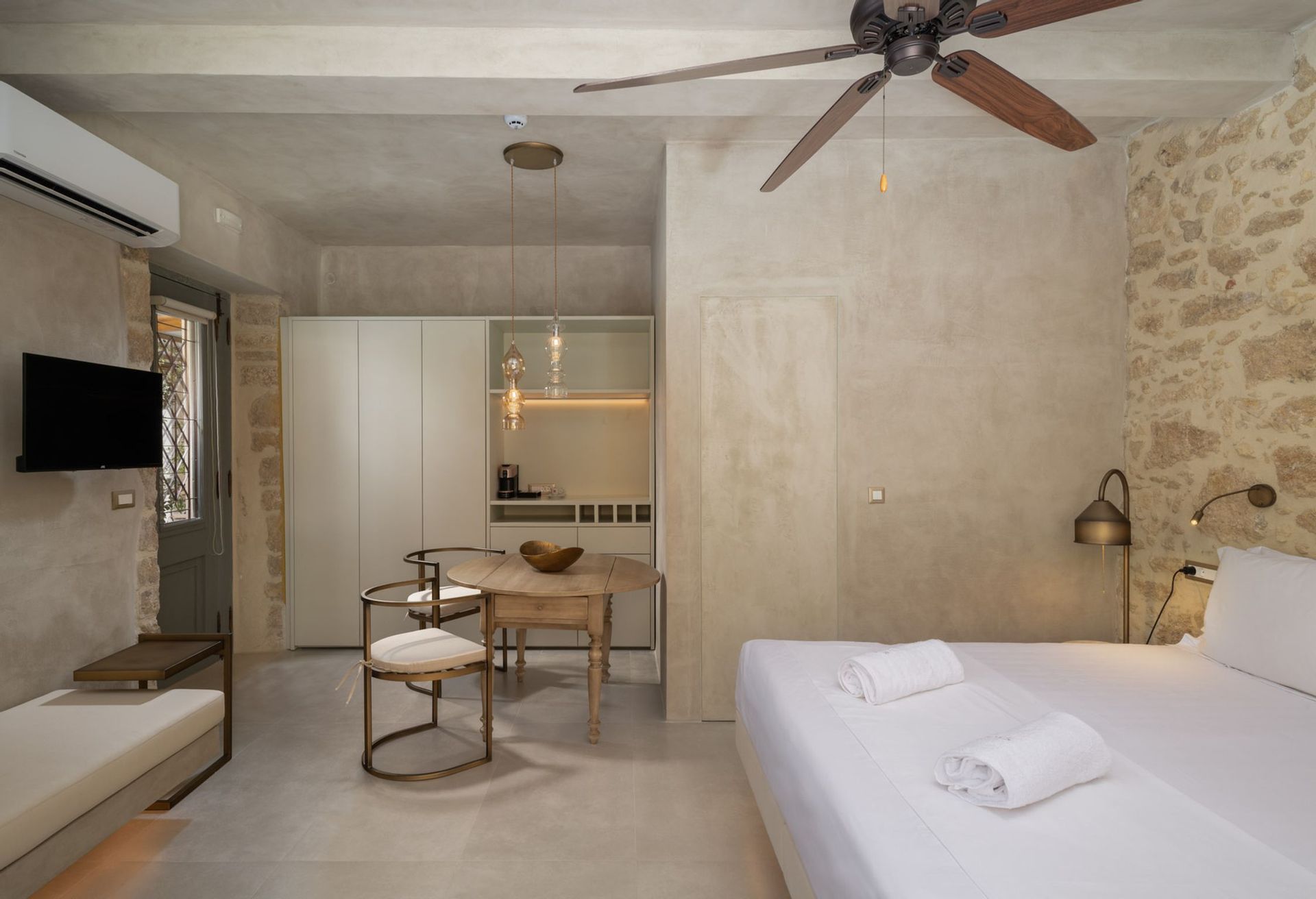 Junior Suite - Spermo