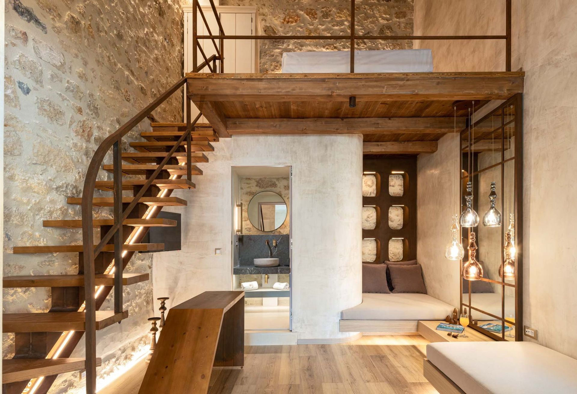 Superior Suite Split Level - Ino