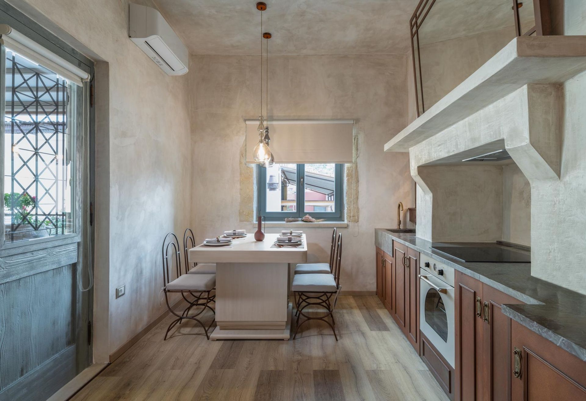 Superior Suite Split Level - Ino