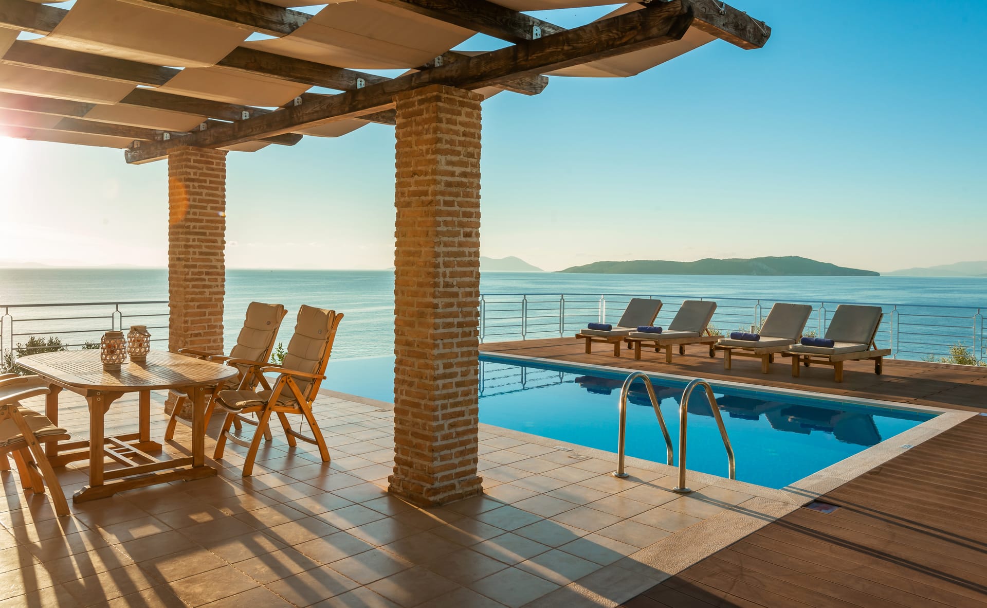 Karavi Villa: 270° Sea Views with Private Sea Access