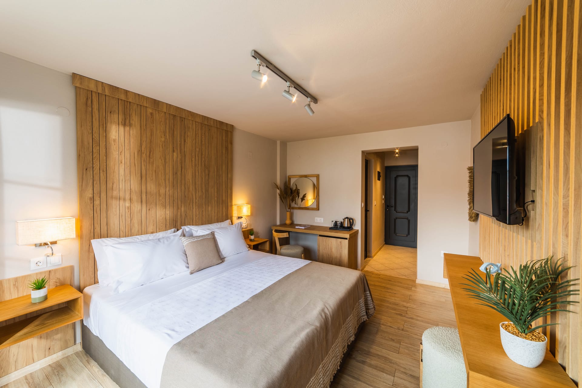 Standard Double or Twin Room with Limited Sea View