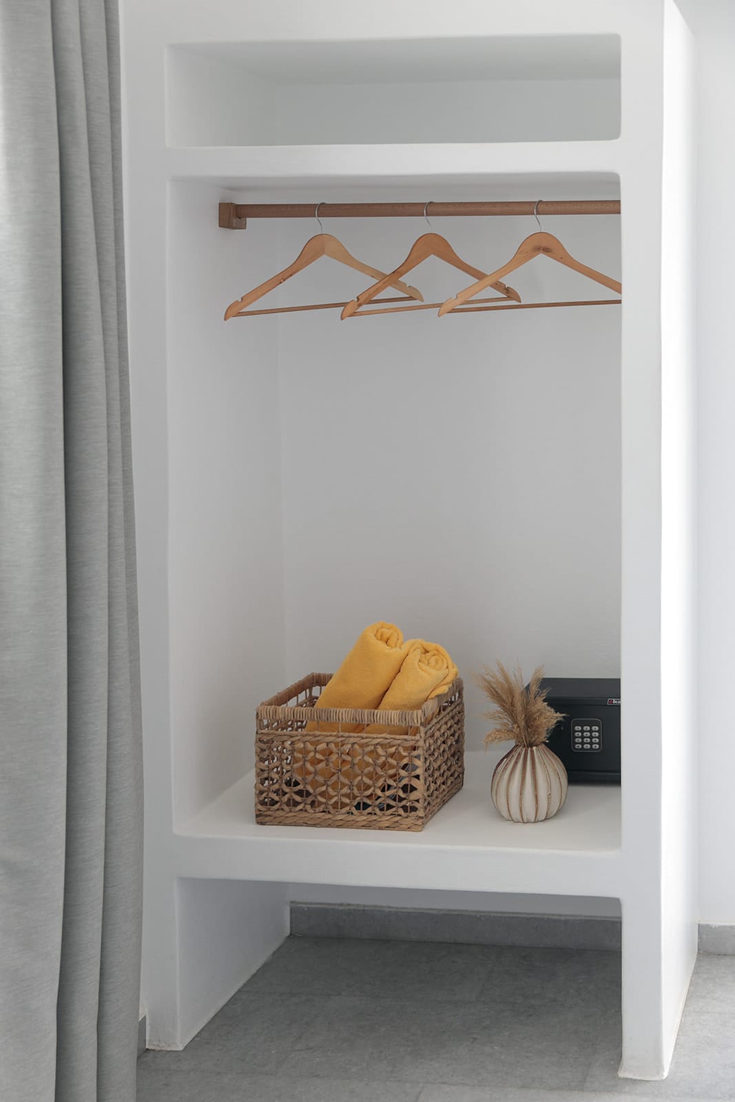 Standard Double Room on Medium or Top Floor with Balcony Sea View