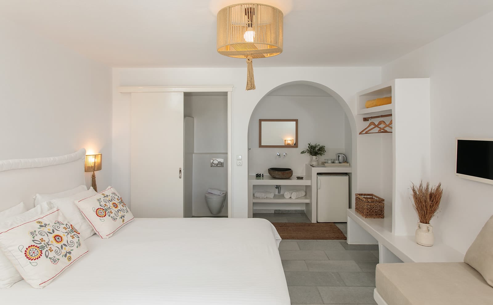 Economy Triple Room Ground Floor with Veranda Sea View