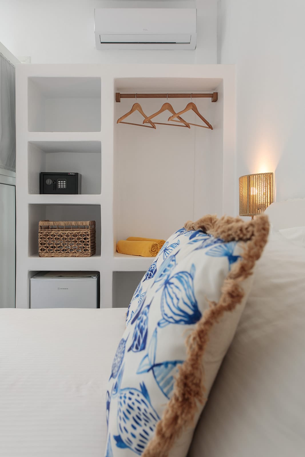 Standard Triple Room on medium (1st) Floor with Balcony Sea View