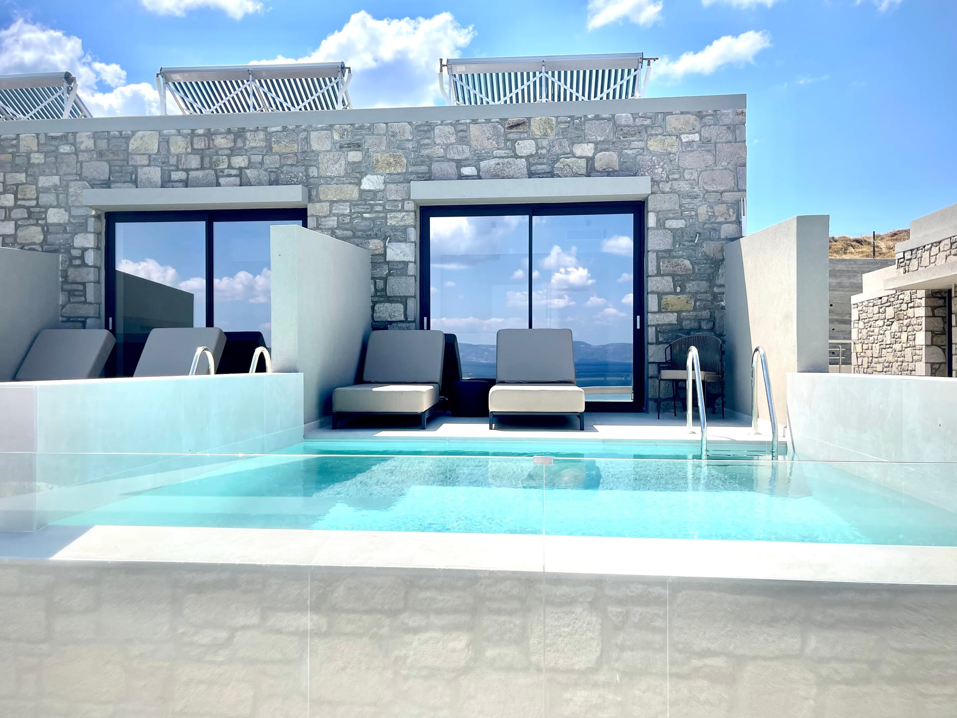 Standard Room with Private Pool & Sea View