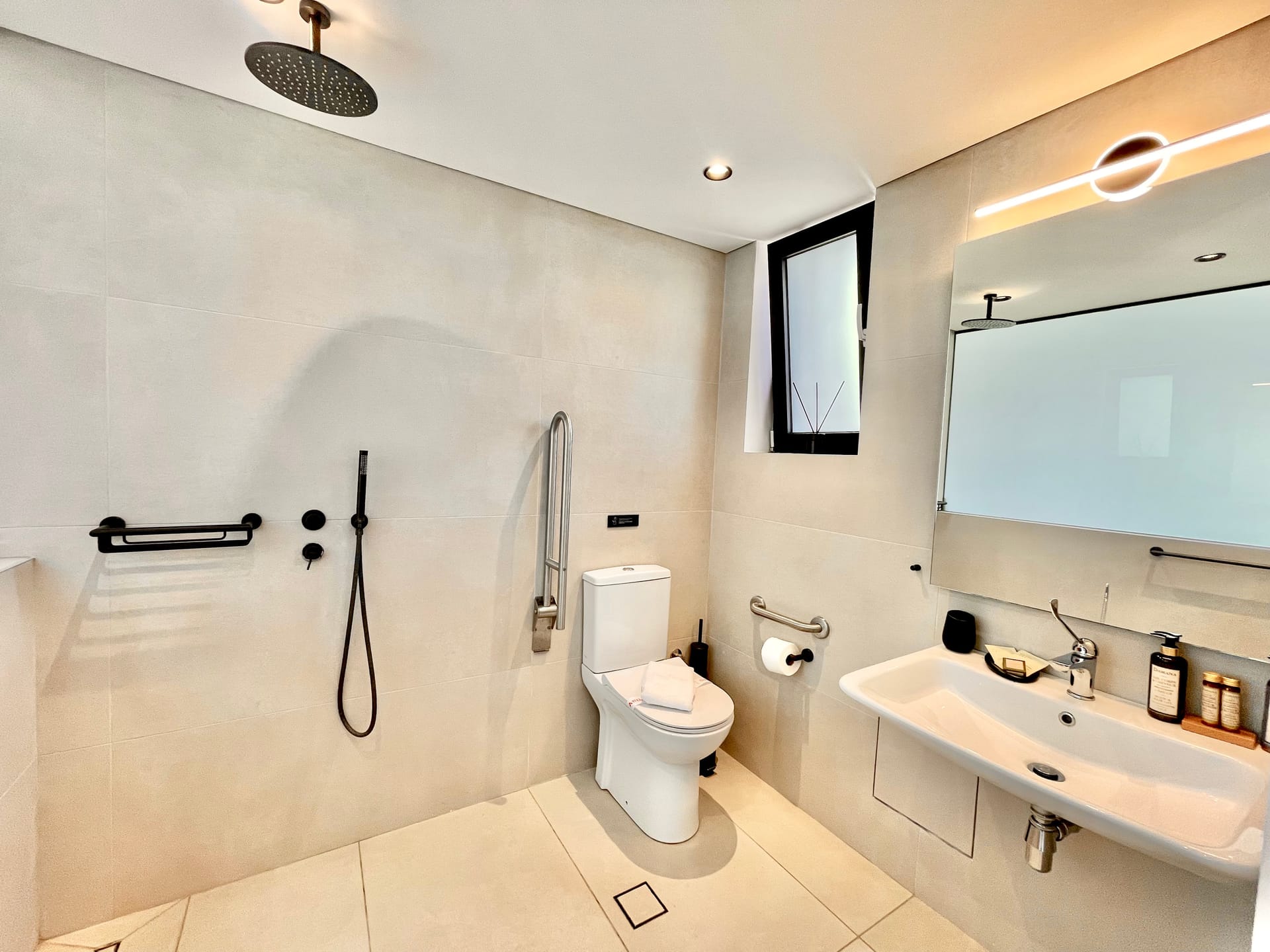Standard Room with Private Pool & Sea View