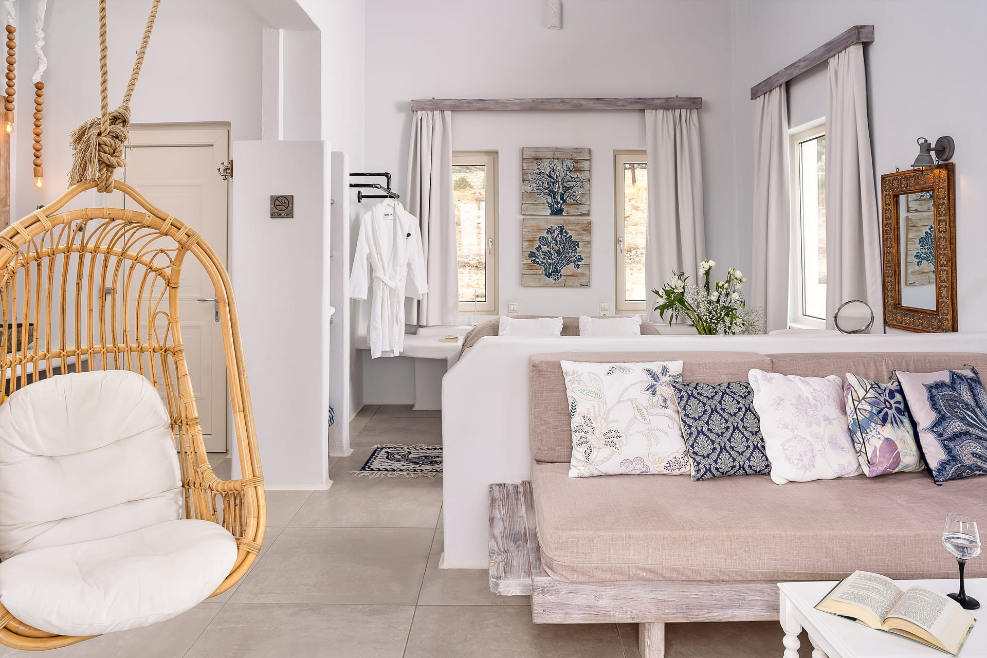 Corner Suite with Panoramic Sea View 41m²