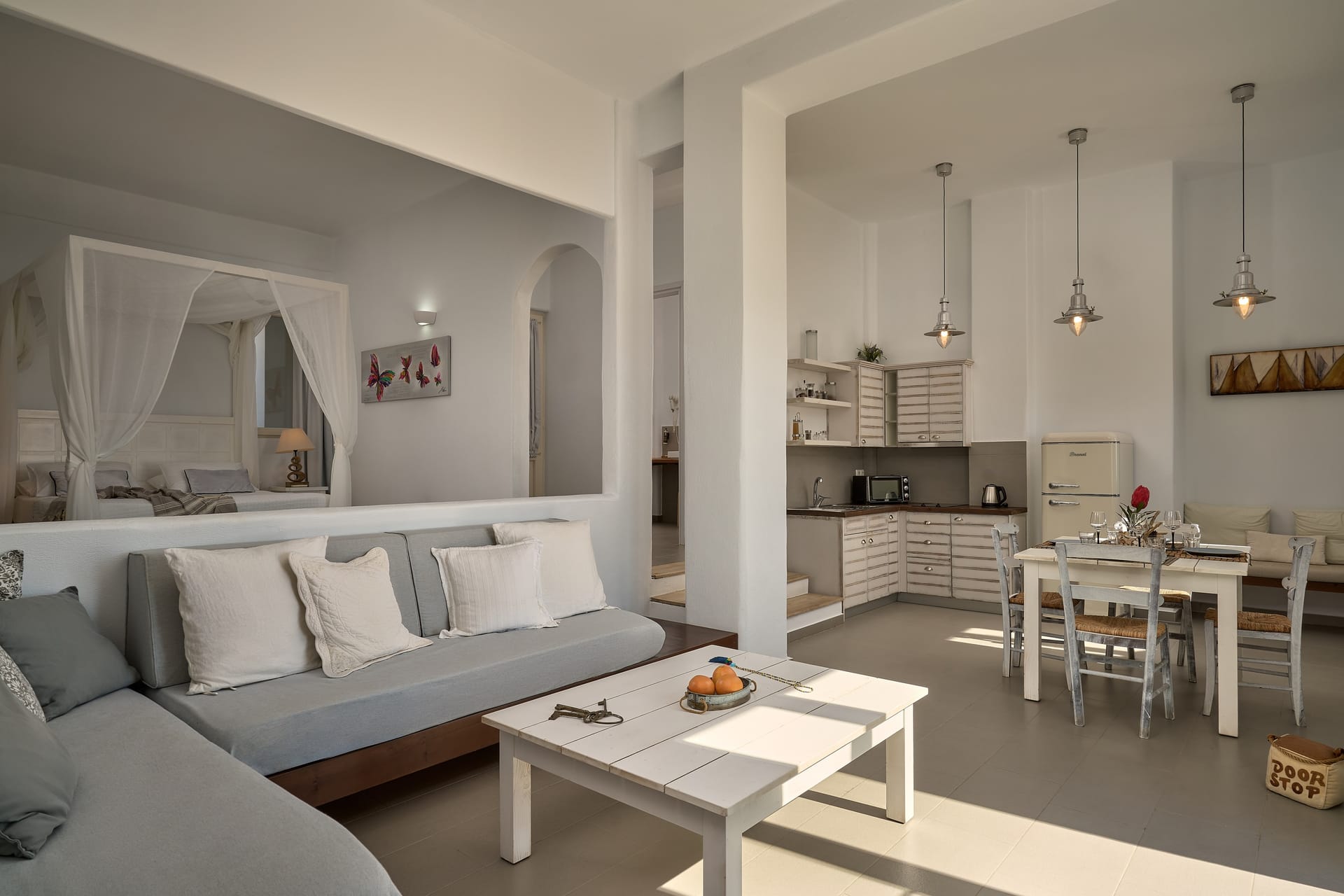 Poolfront Superior Suite with Sea View 50m²