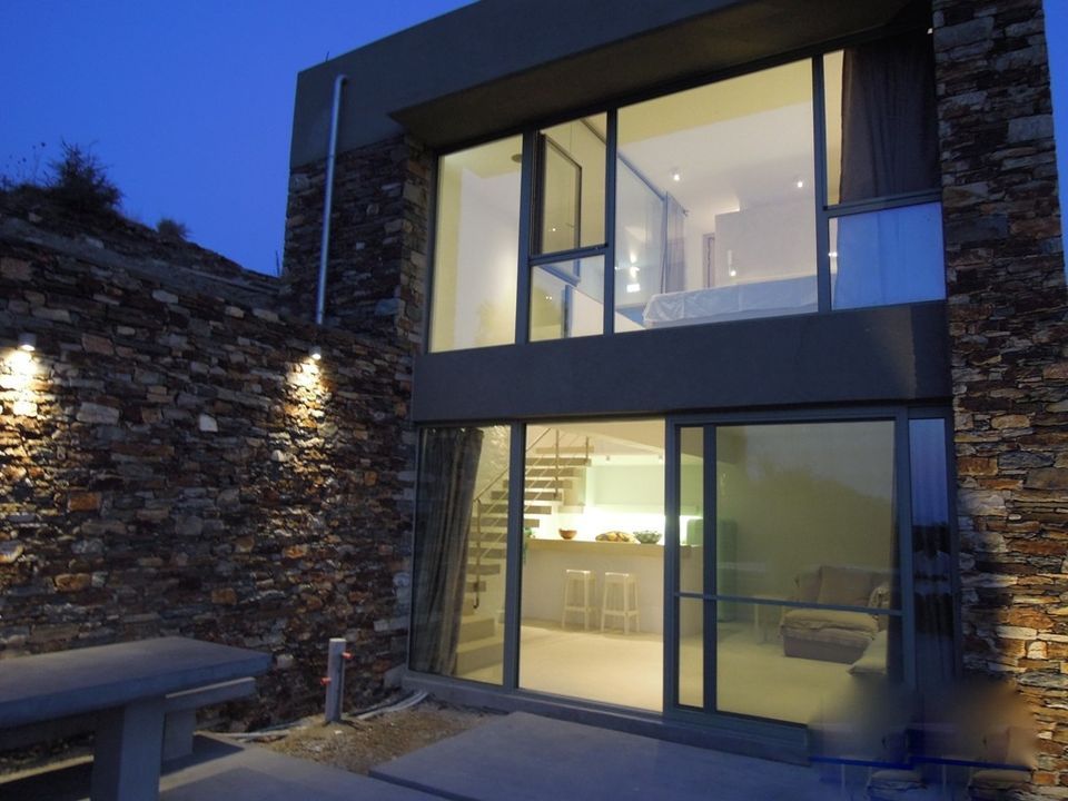 Hidden Residence with Sea & Mountain View 91m²