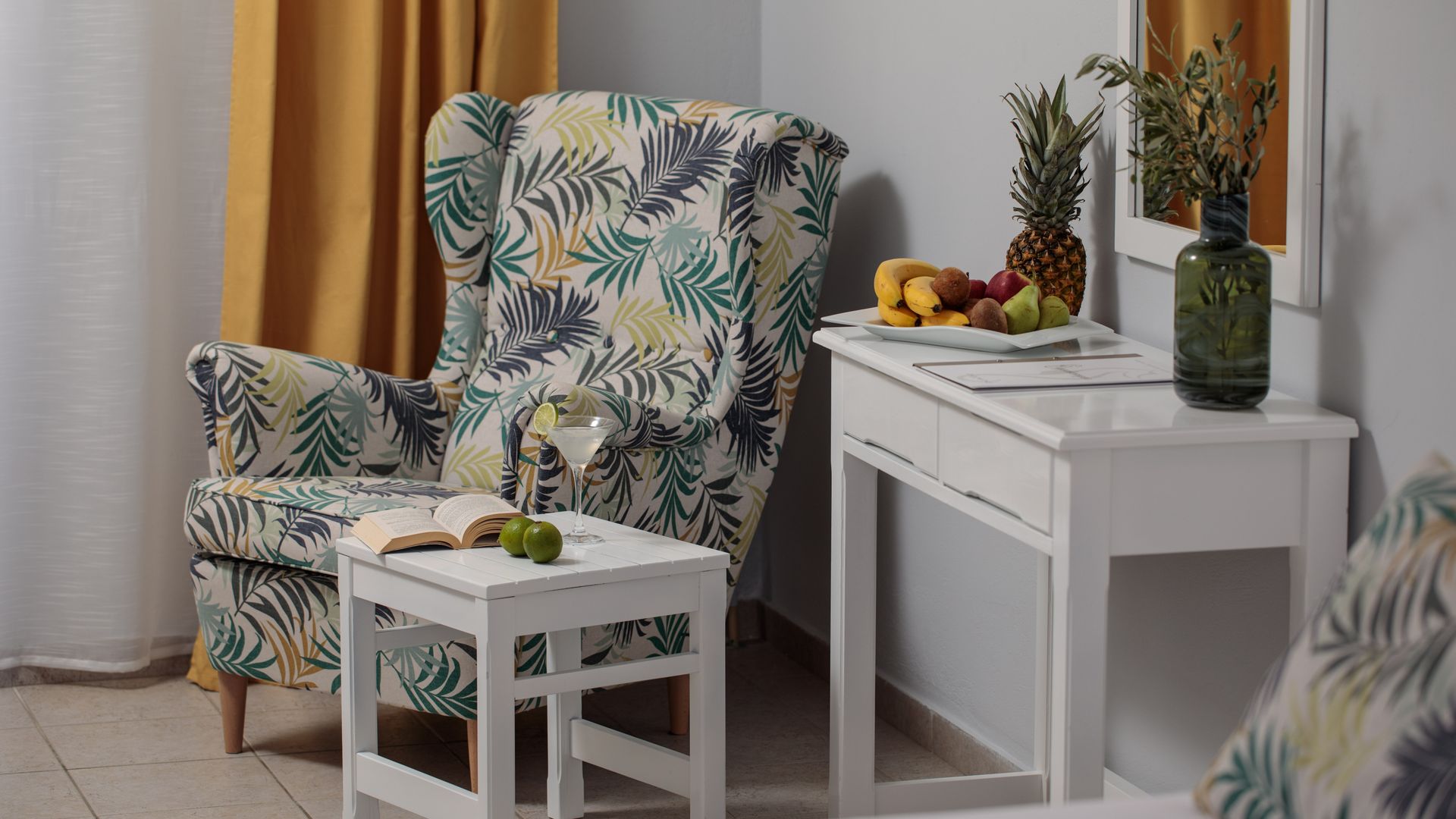 Superior Double Studio on medium or top floor with Balcony partial Sea View