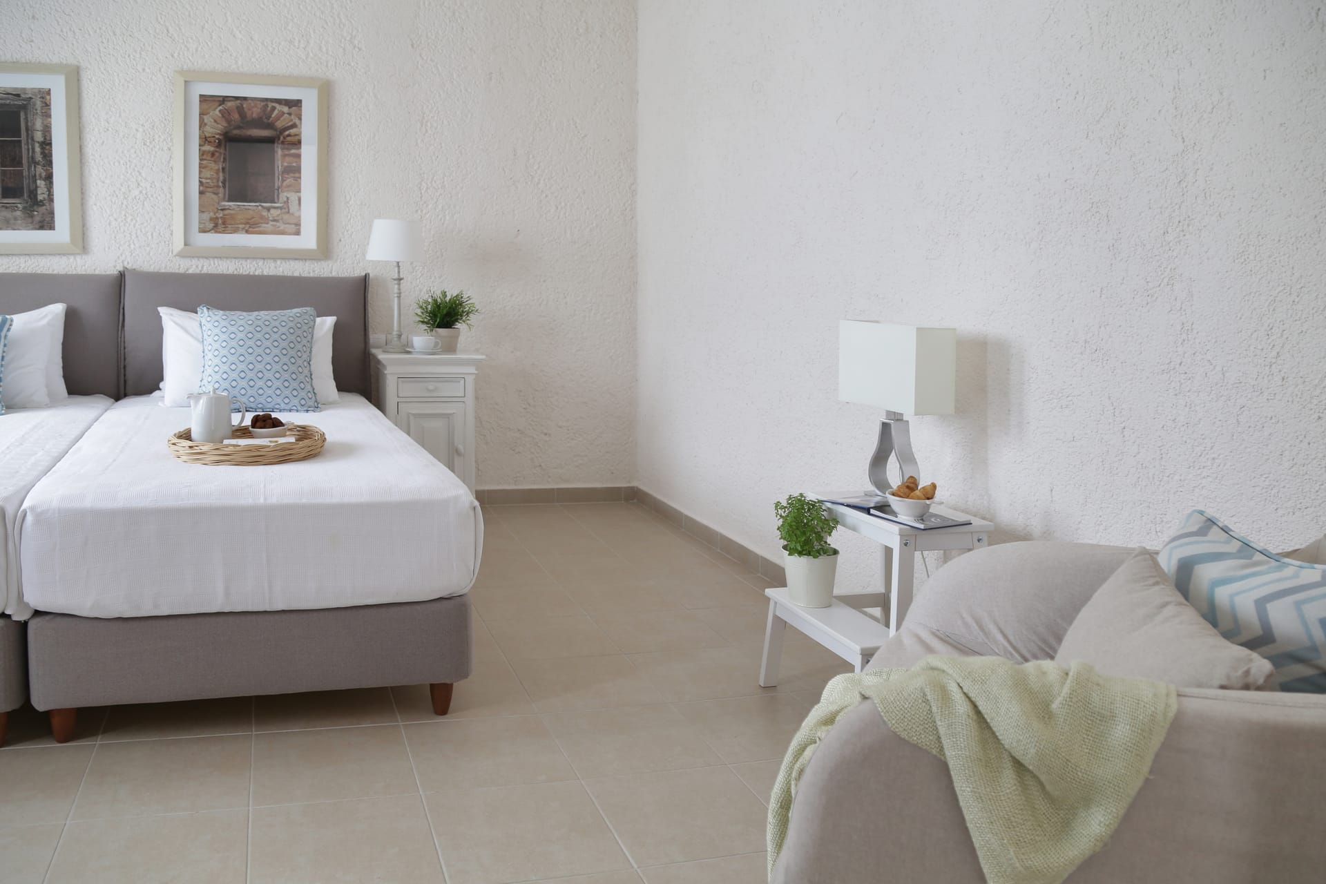 Two Bedroom Suite with Sea View 60m²