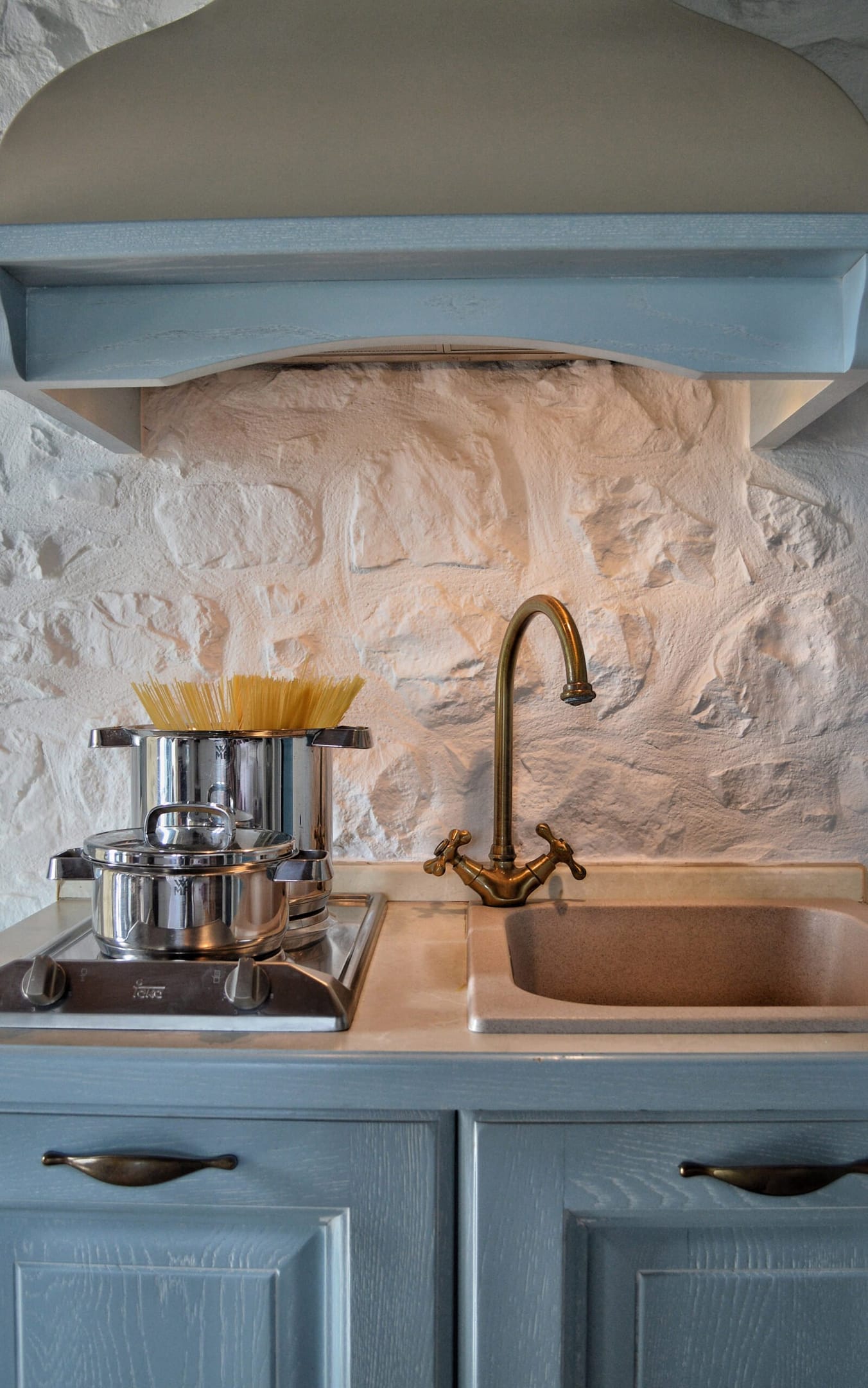 New Solar - Suite with queen-size bed &amp; sea and mountain views