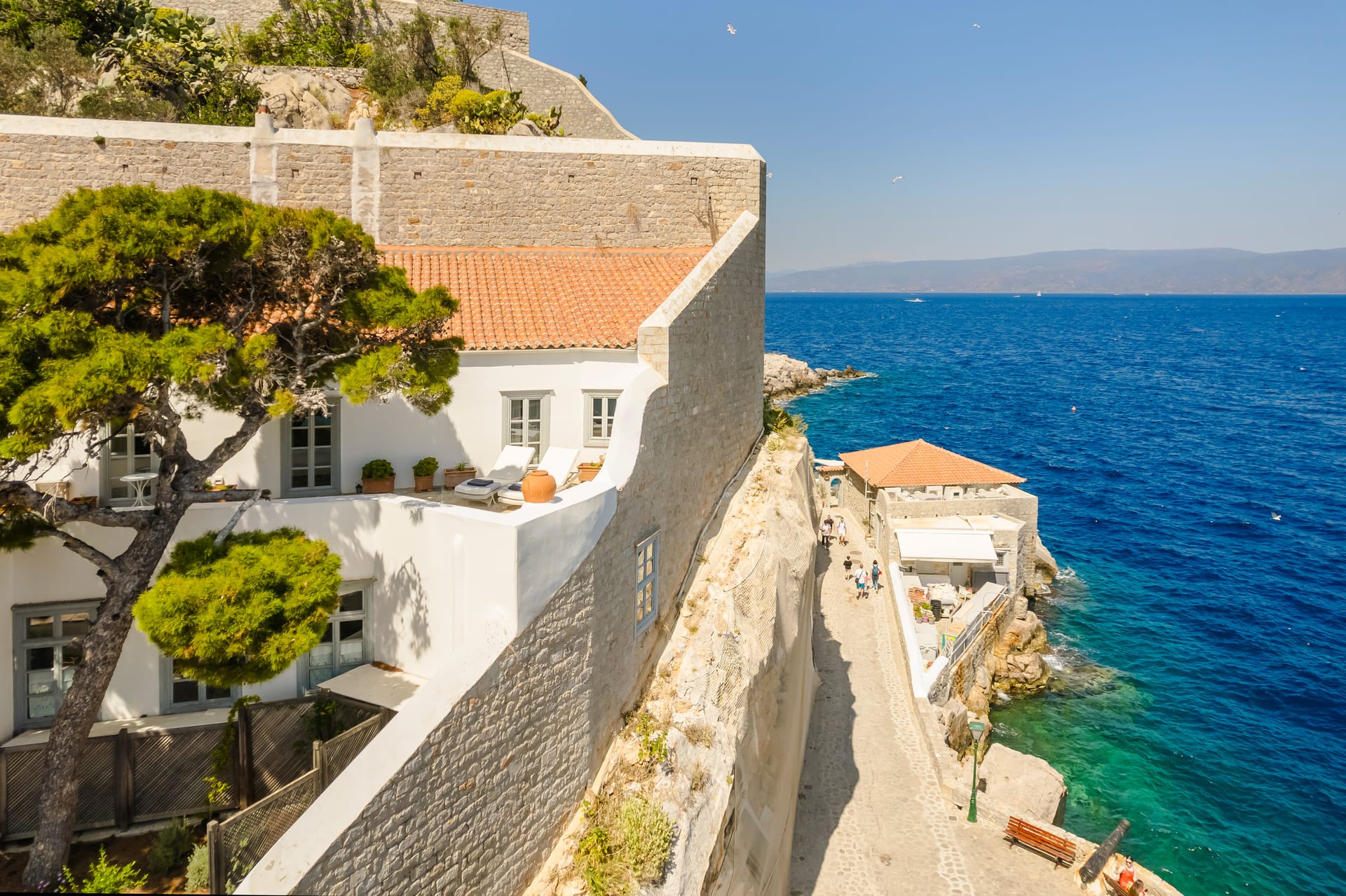 Hydrea Suite with Sea View and Private Balcony