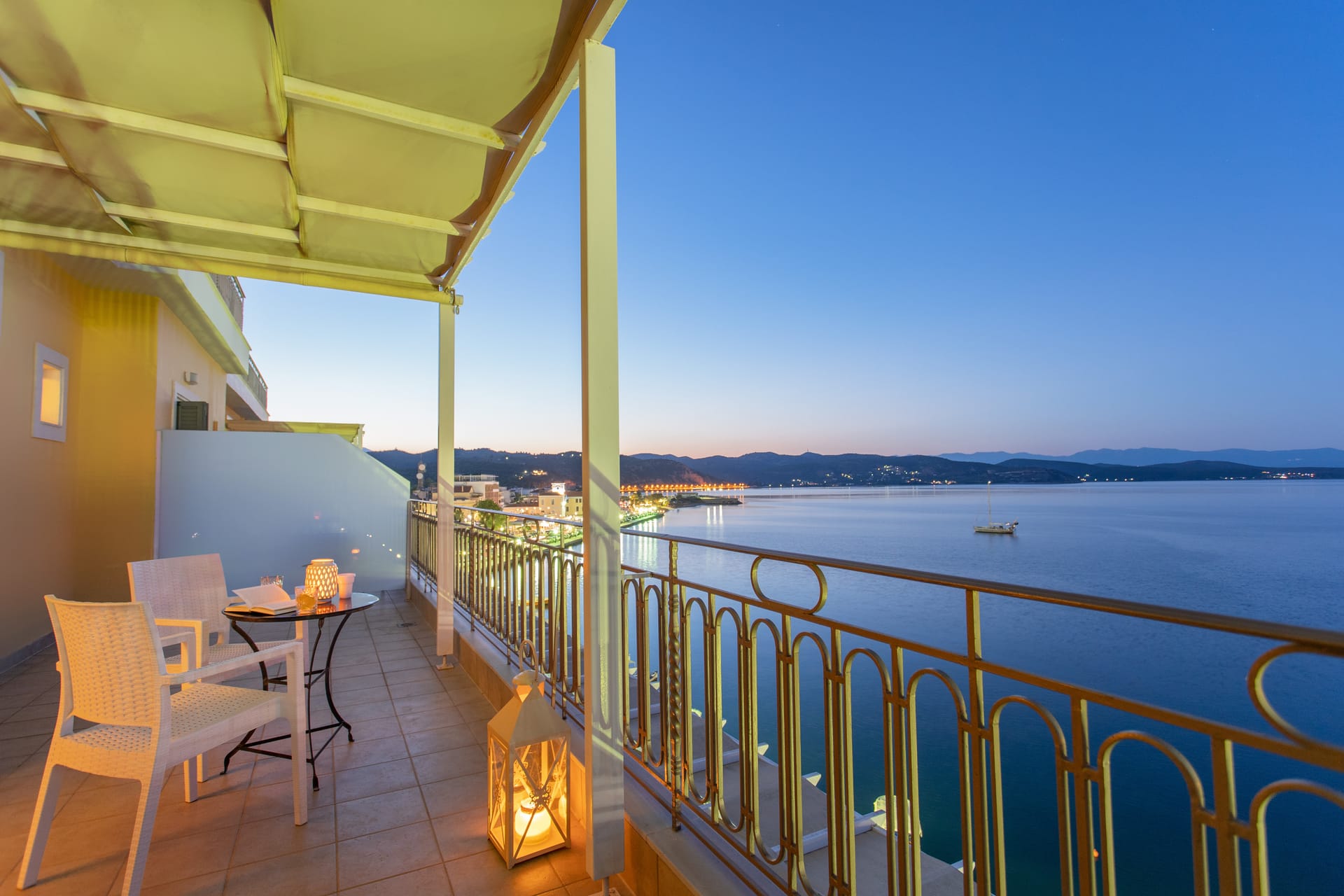 Superior Double Room with Terrace &amp; Sea View