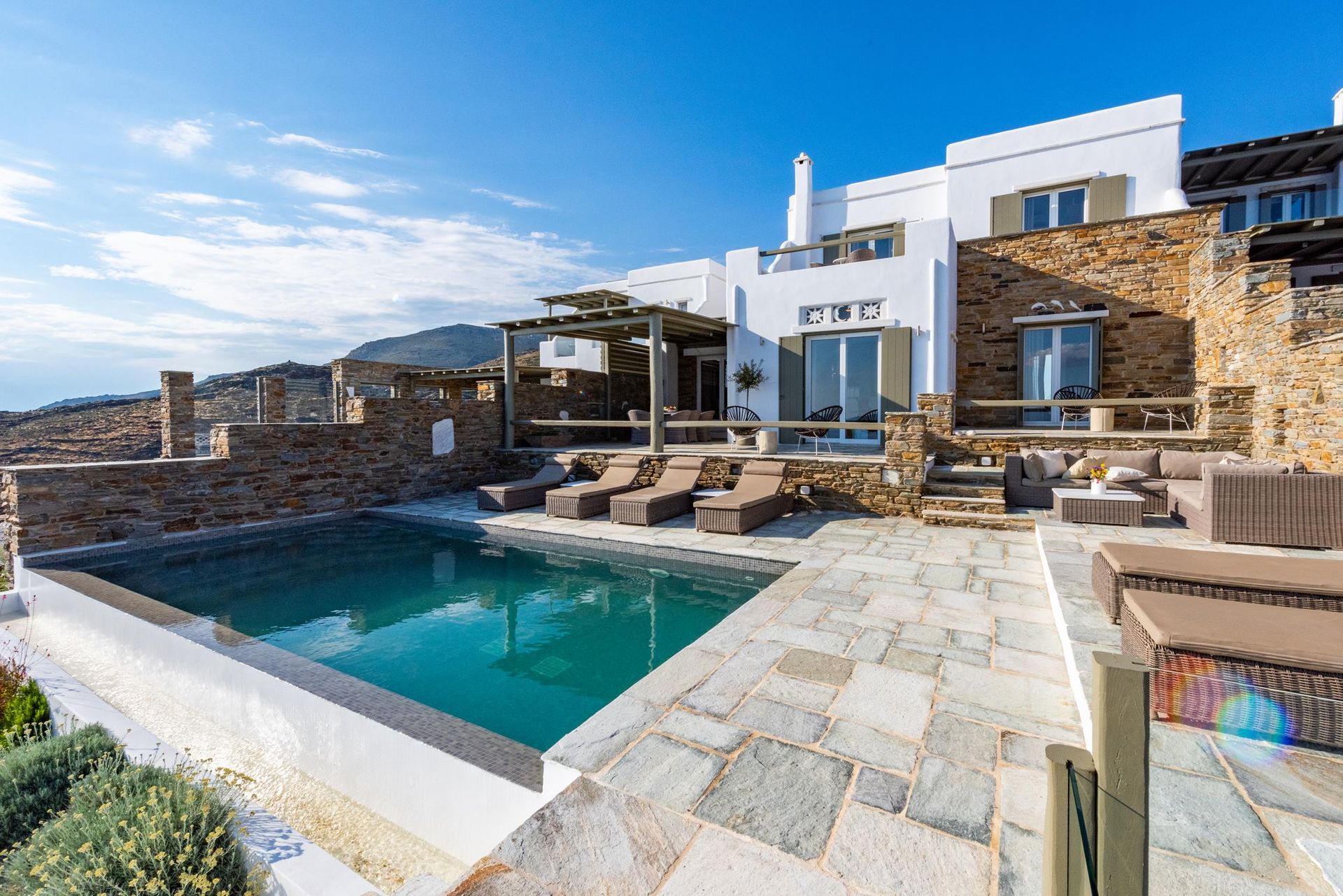 Family Villa with Private Pool &amp; Sea View