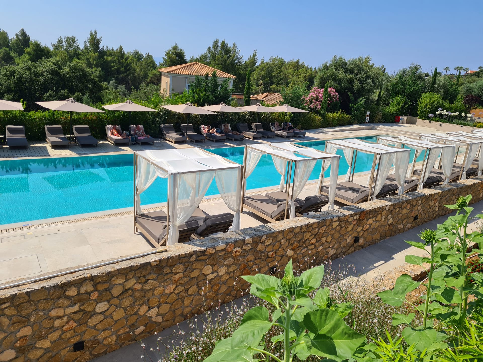 Galaxy Suite with Outdoor Hot Tub and Pool View