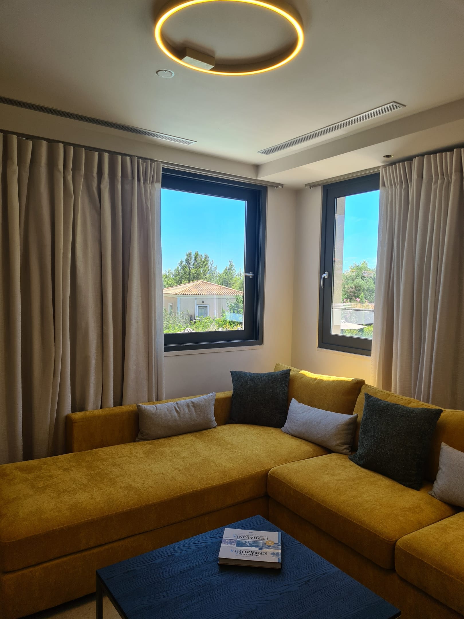 Galaxy Suite with Outdoor Hot Tub and Pool View