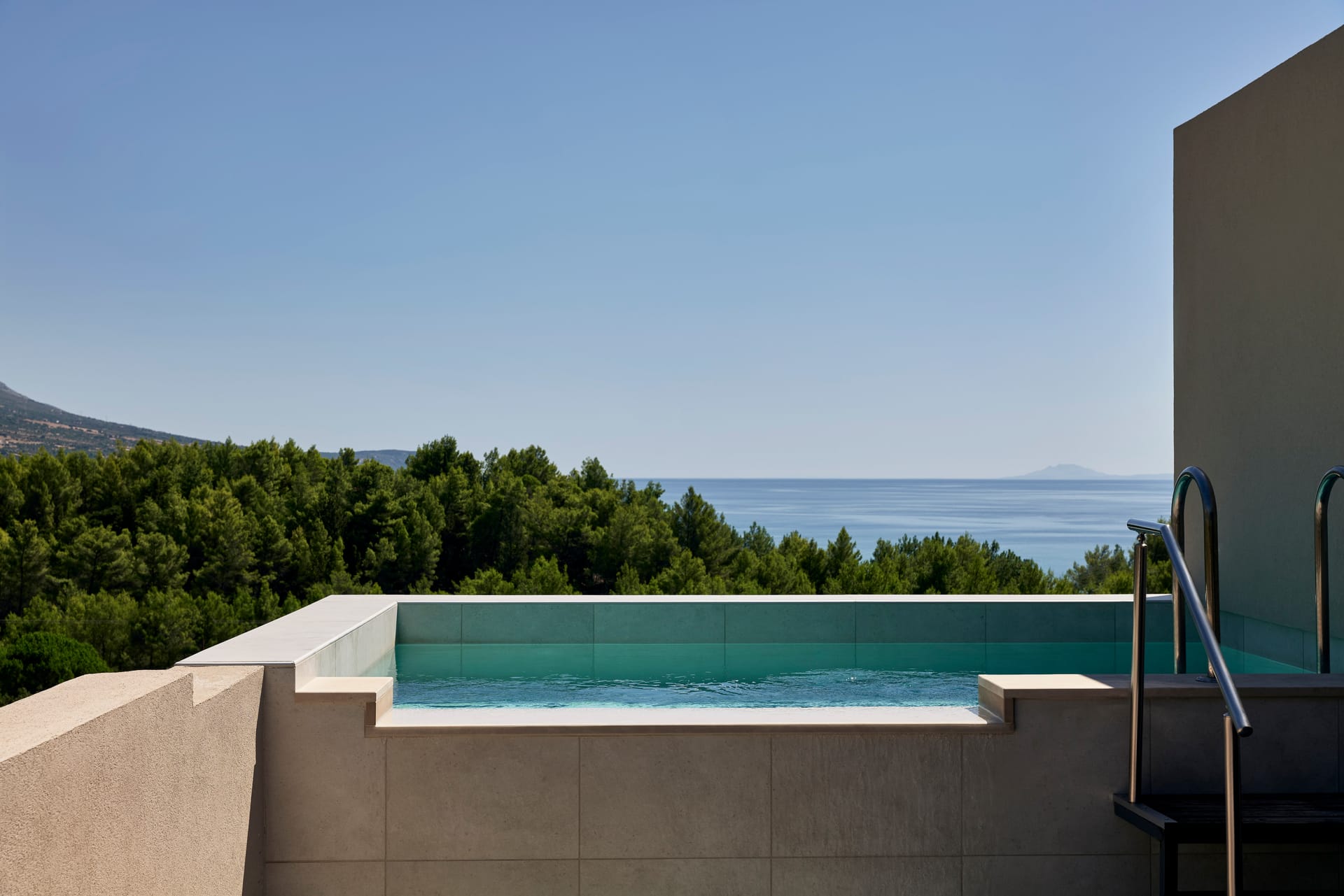 Signature Suite Sea view & Private Pool