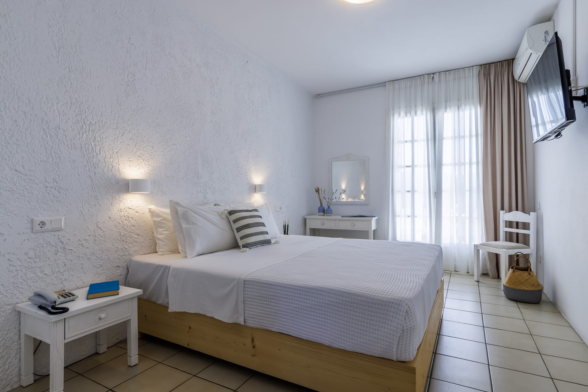 Double Room Pool View