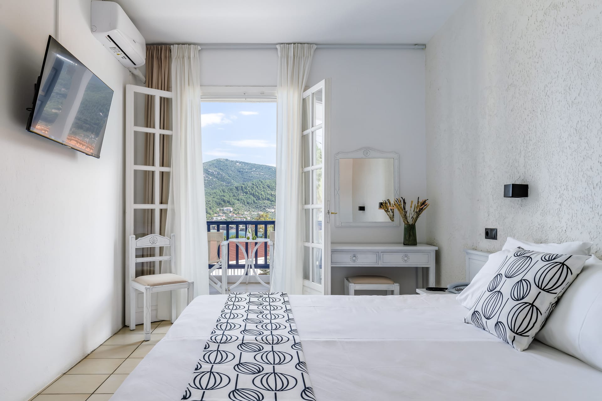 Double Room Partial Sea View