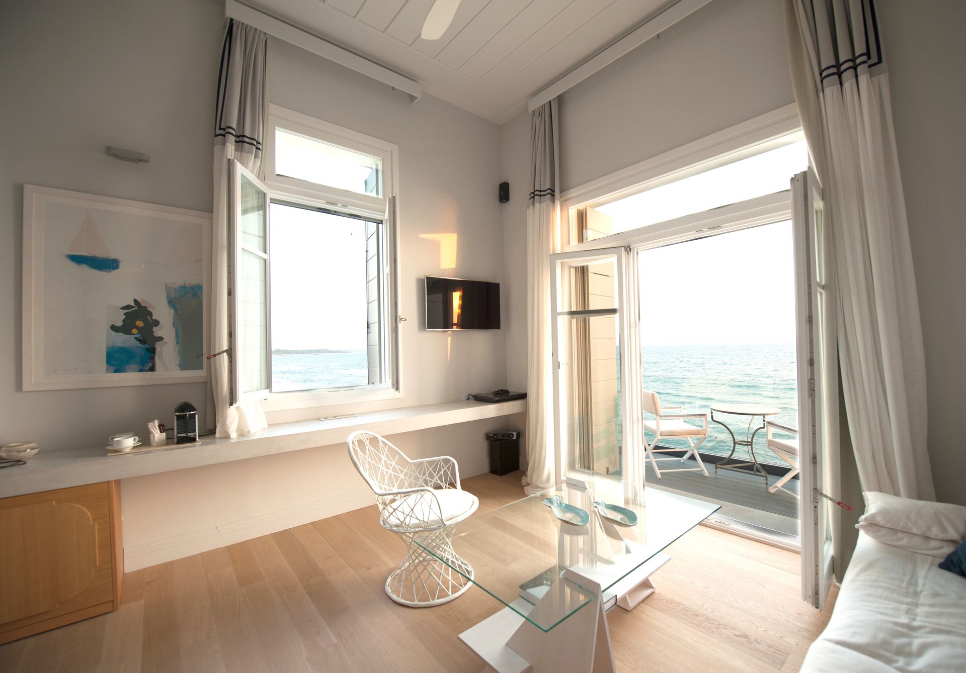 Beachfront Villa's Suite