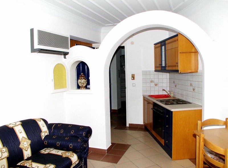 One Bedroom Apartment