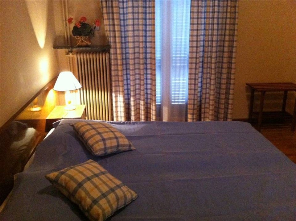Mountain View Room