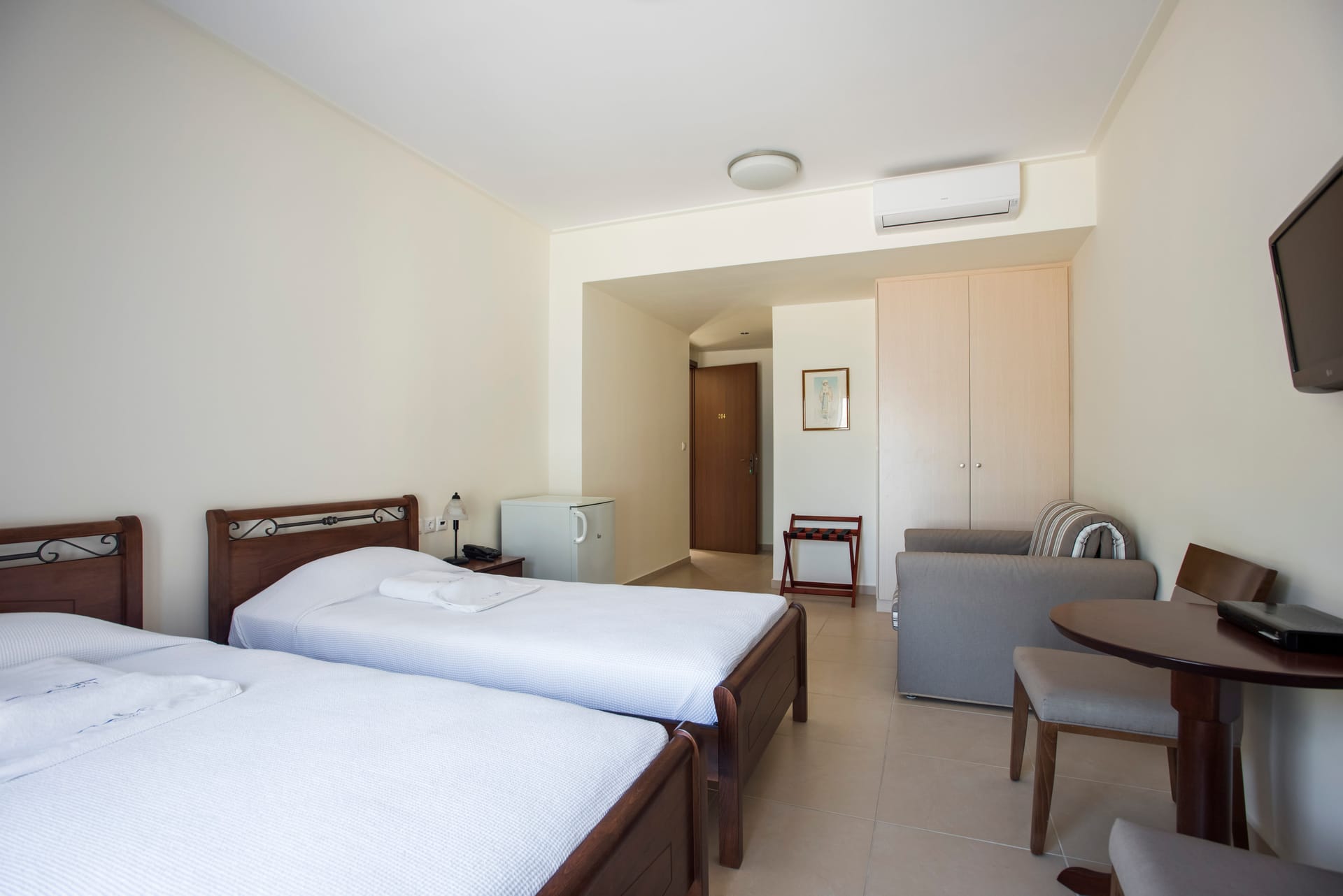 Deluxe Room with Sea View