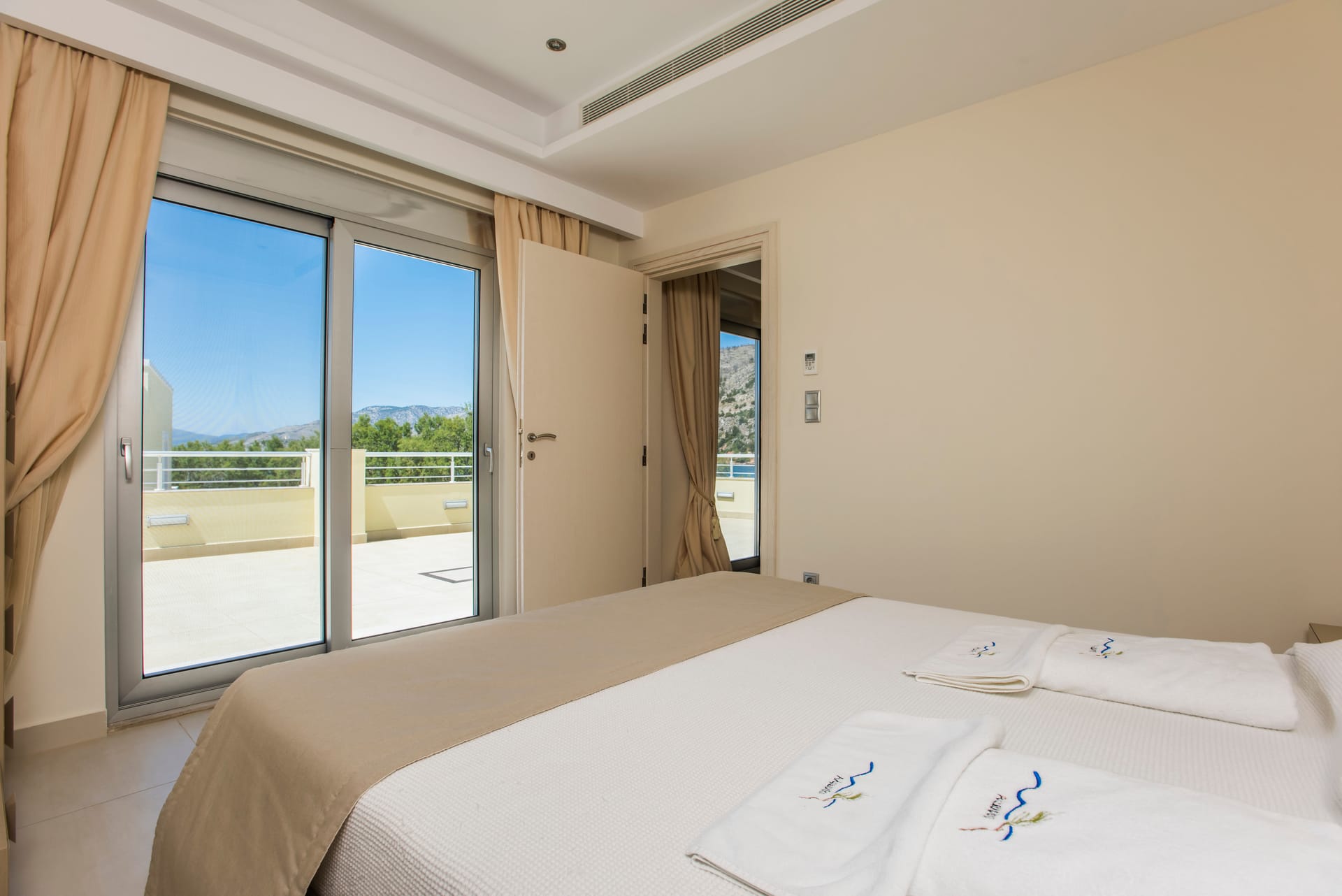 Sea View Residence