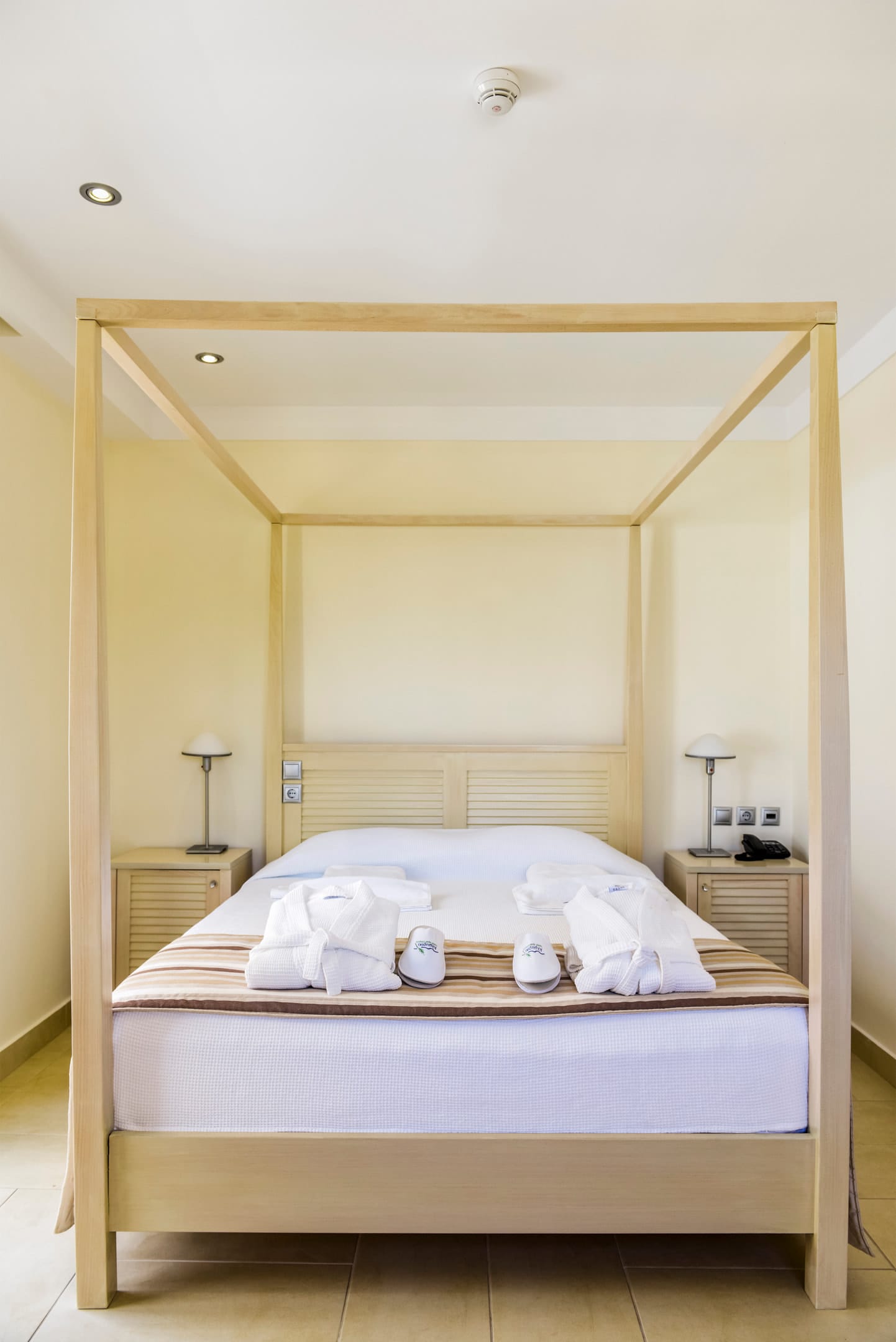 Family Apartment with Sea View