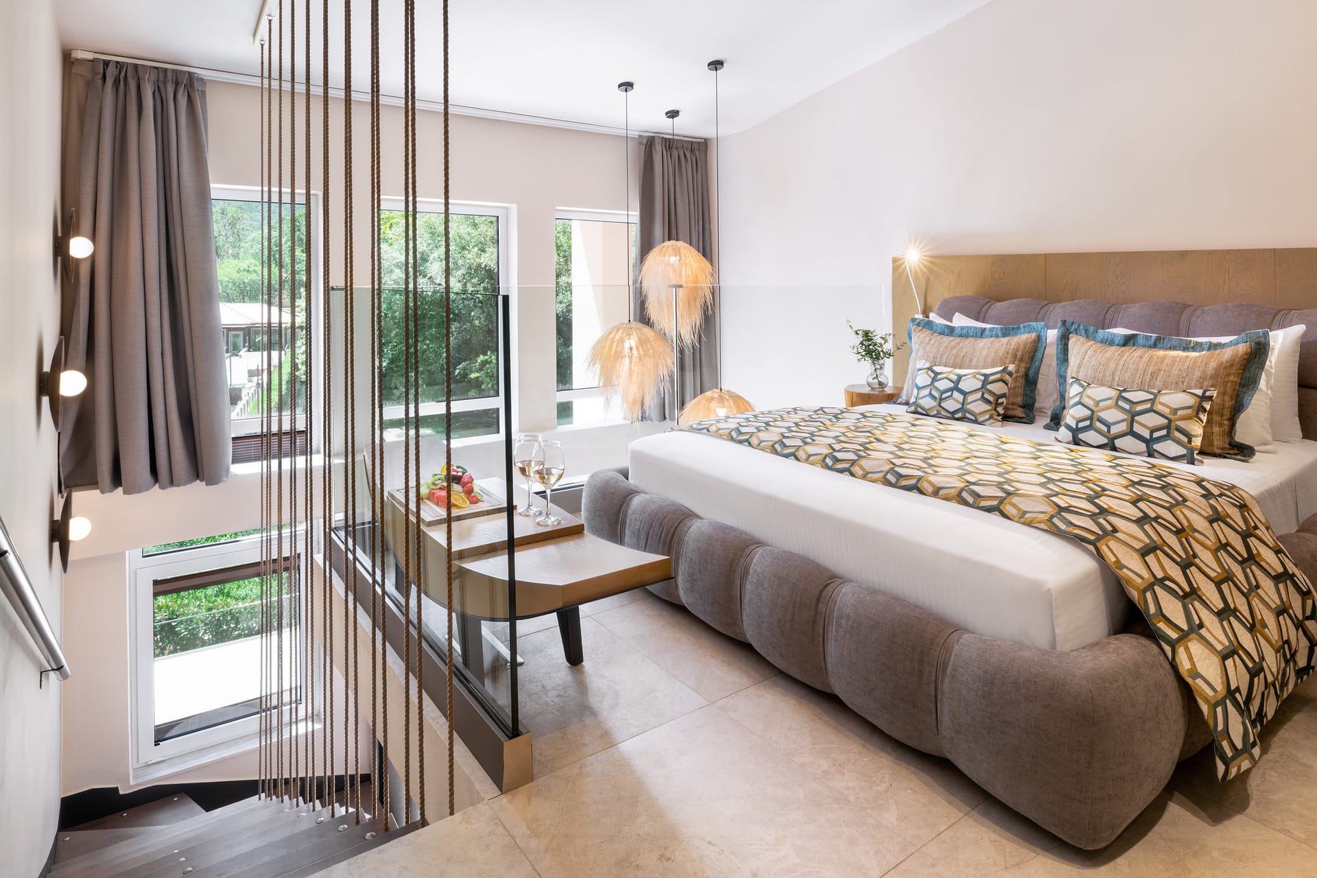 Duplex Sunny Suite Side Sea View