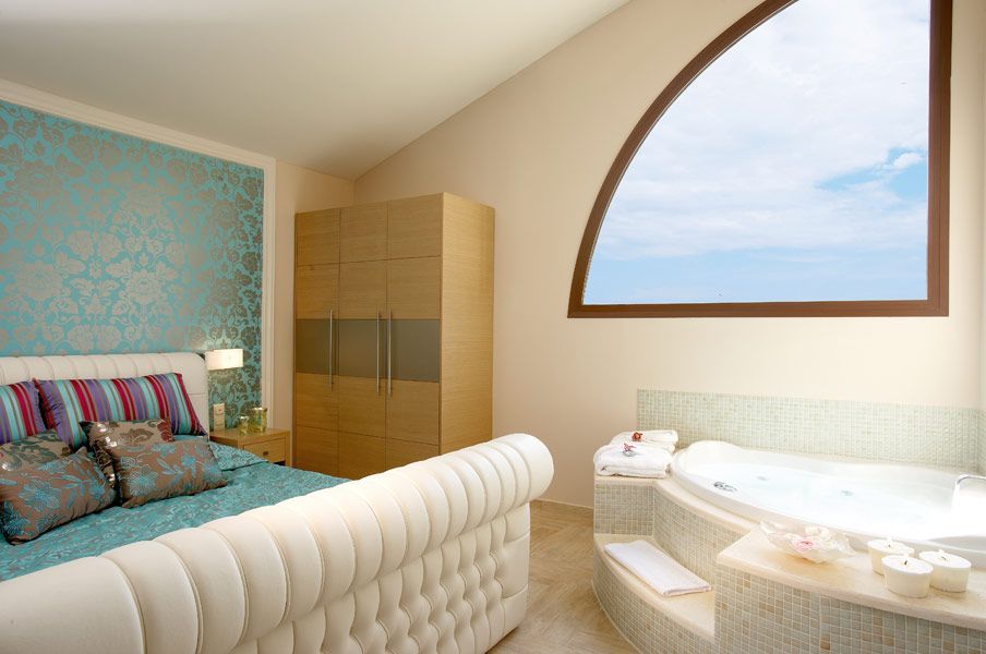 Maisonette with Private Pool
