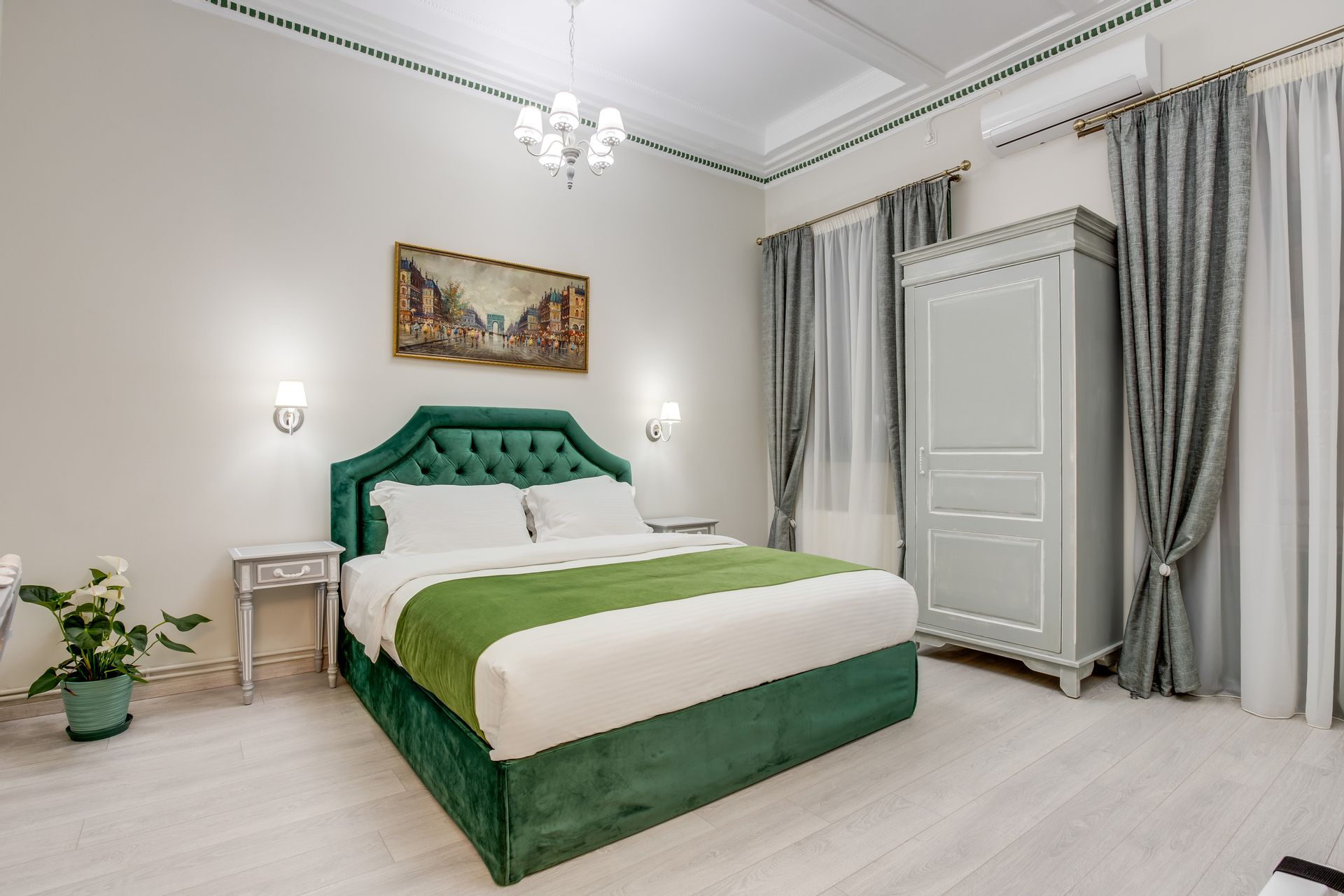 Grand Suite with Balcony