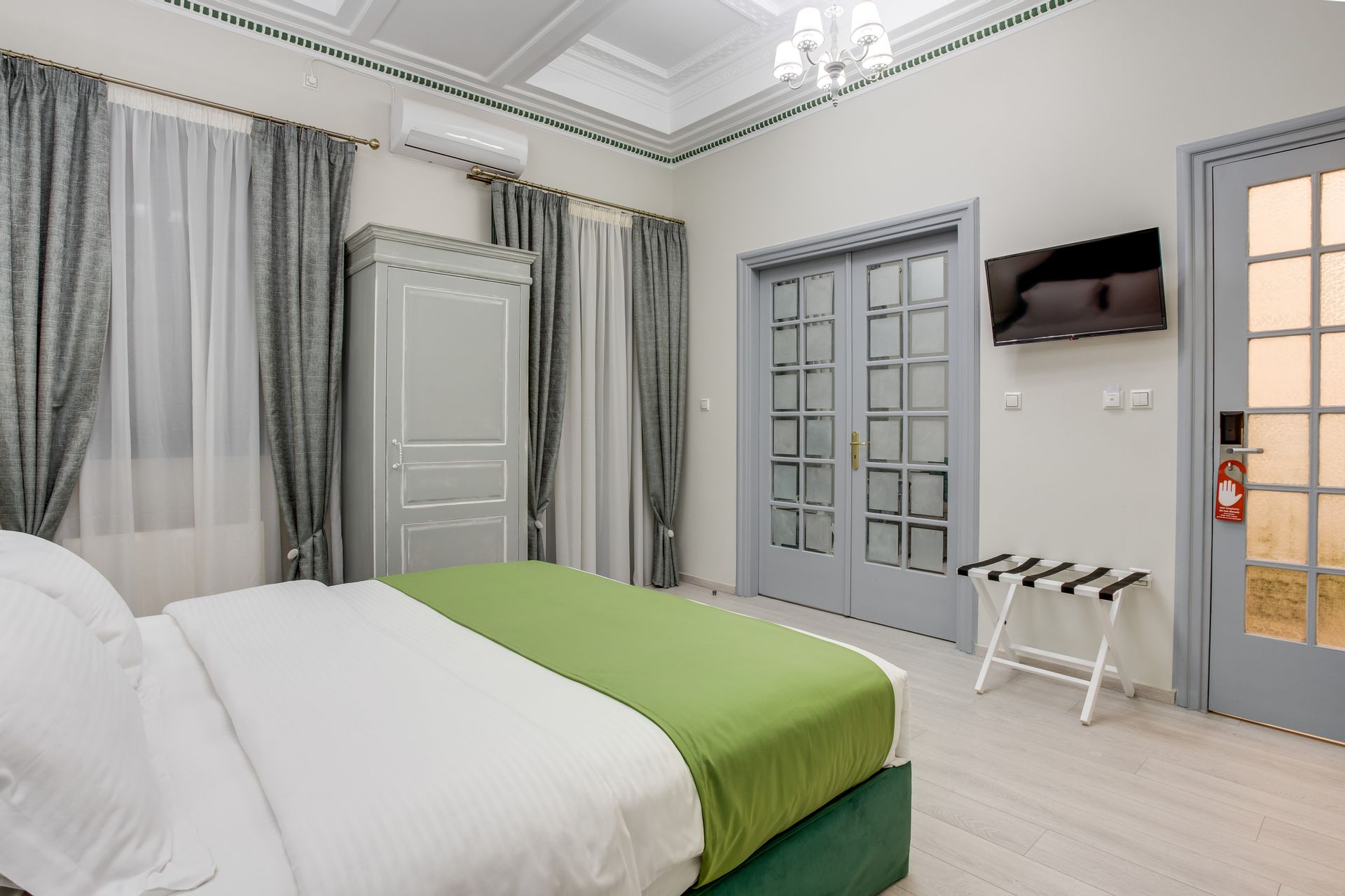 Grand Suite with Balcony