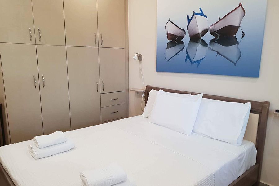 2 Bedrooms Apartment