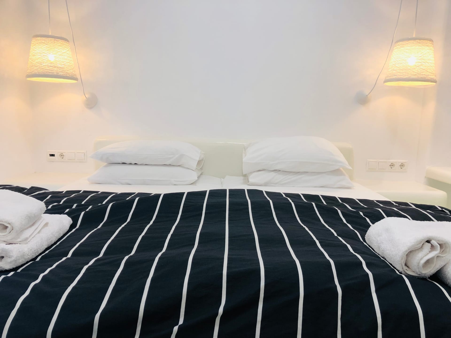 Deluxe Balcony Room