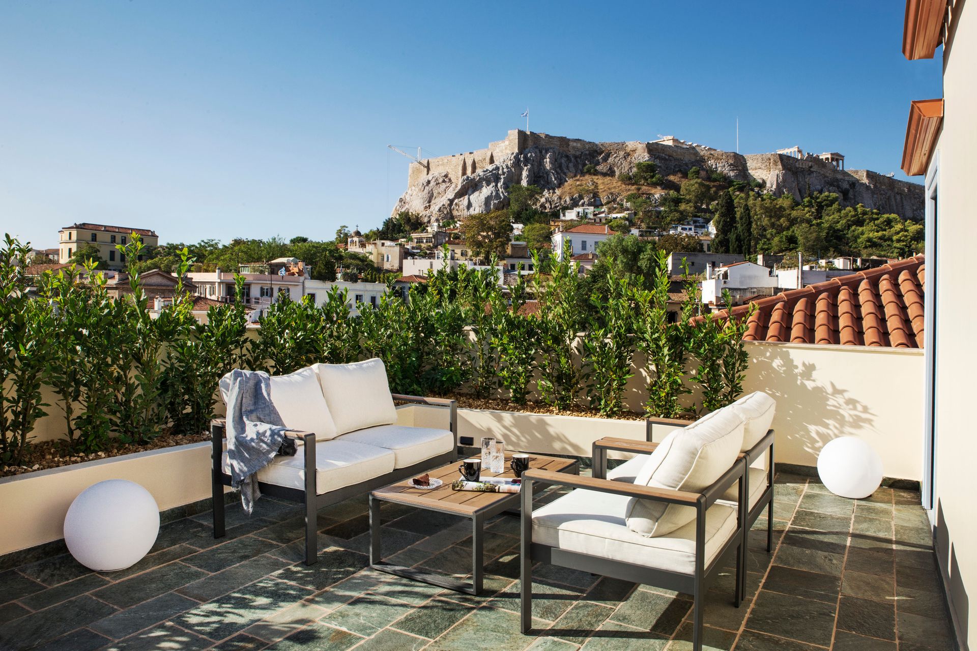 Iconic Suite with Acropolis View & Private Jacuzzi