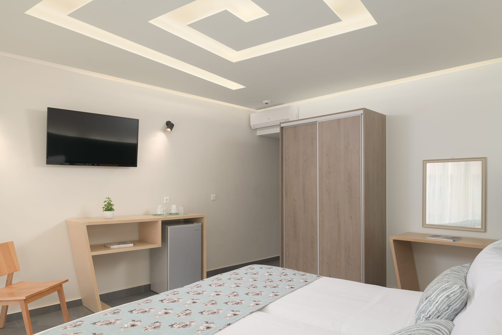 Essential Room