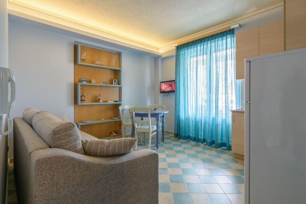 One Bedroom Sea View Apartement