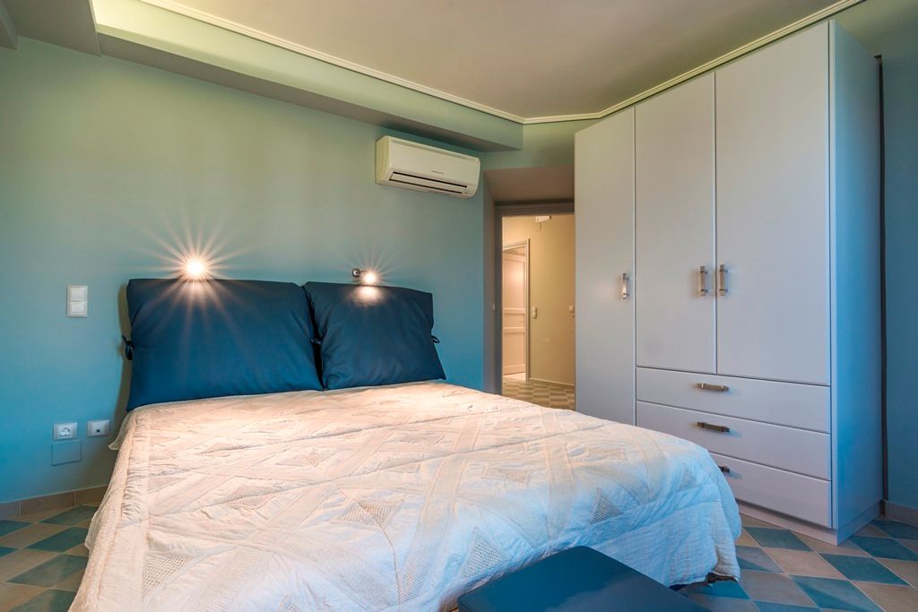 Three Bedroom Sea View Apartement