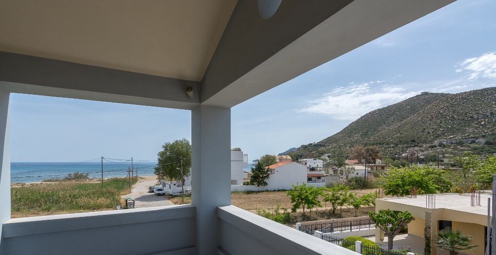 Three Bedroom Sea View Apartement